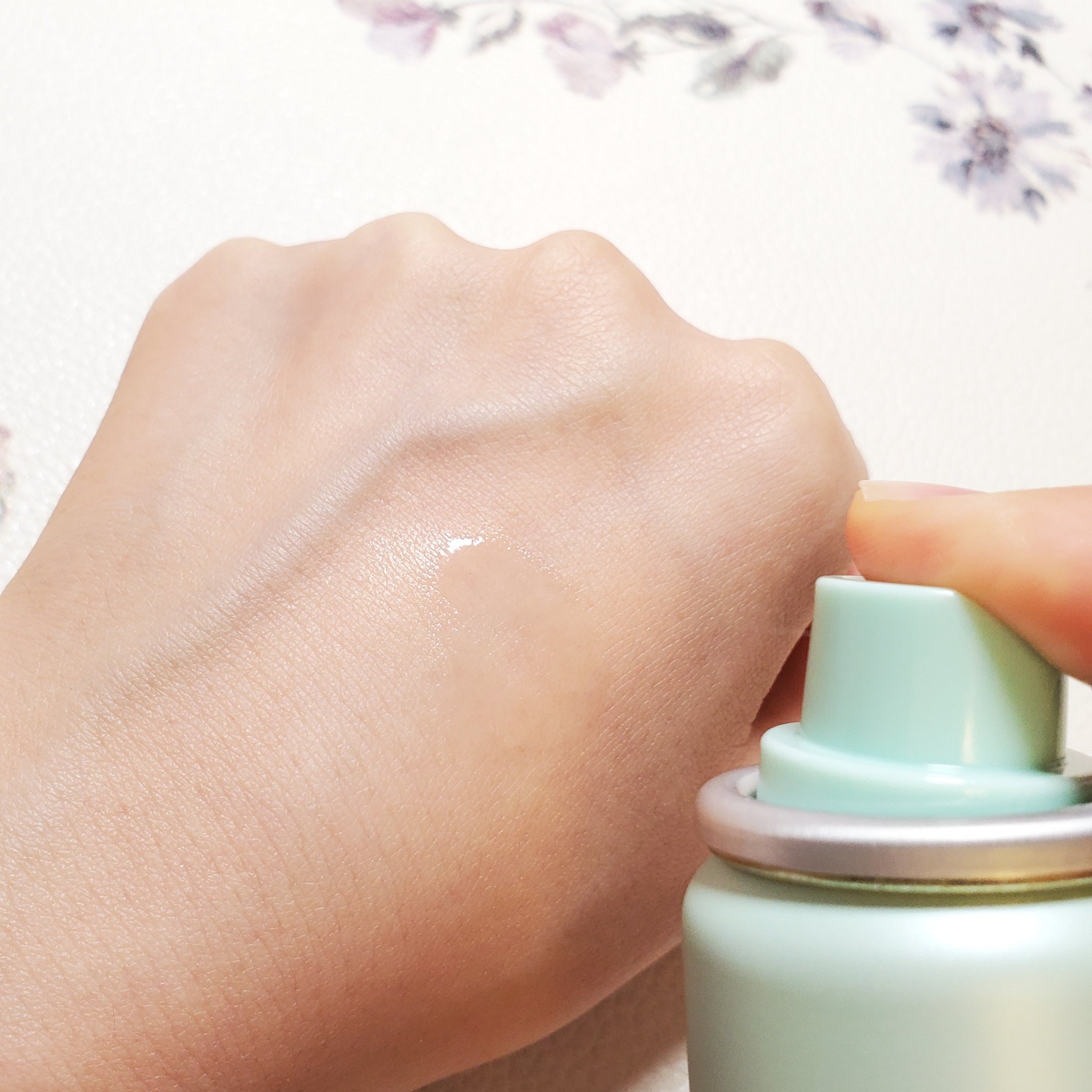 MQURE Scalp Care&Moist  ドライスプレー for ヘア&スカルプ YOGAの香り 【医薬部外品】/MQURE/ドライシャンプーを使ったクチコミ（2枚目）