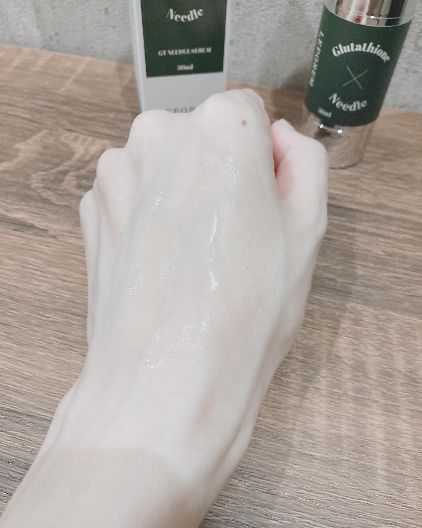 ニードルセラム グルタチオン/LEPOREM/美容液を使ったクチコミ（3枚目）