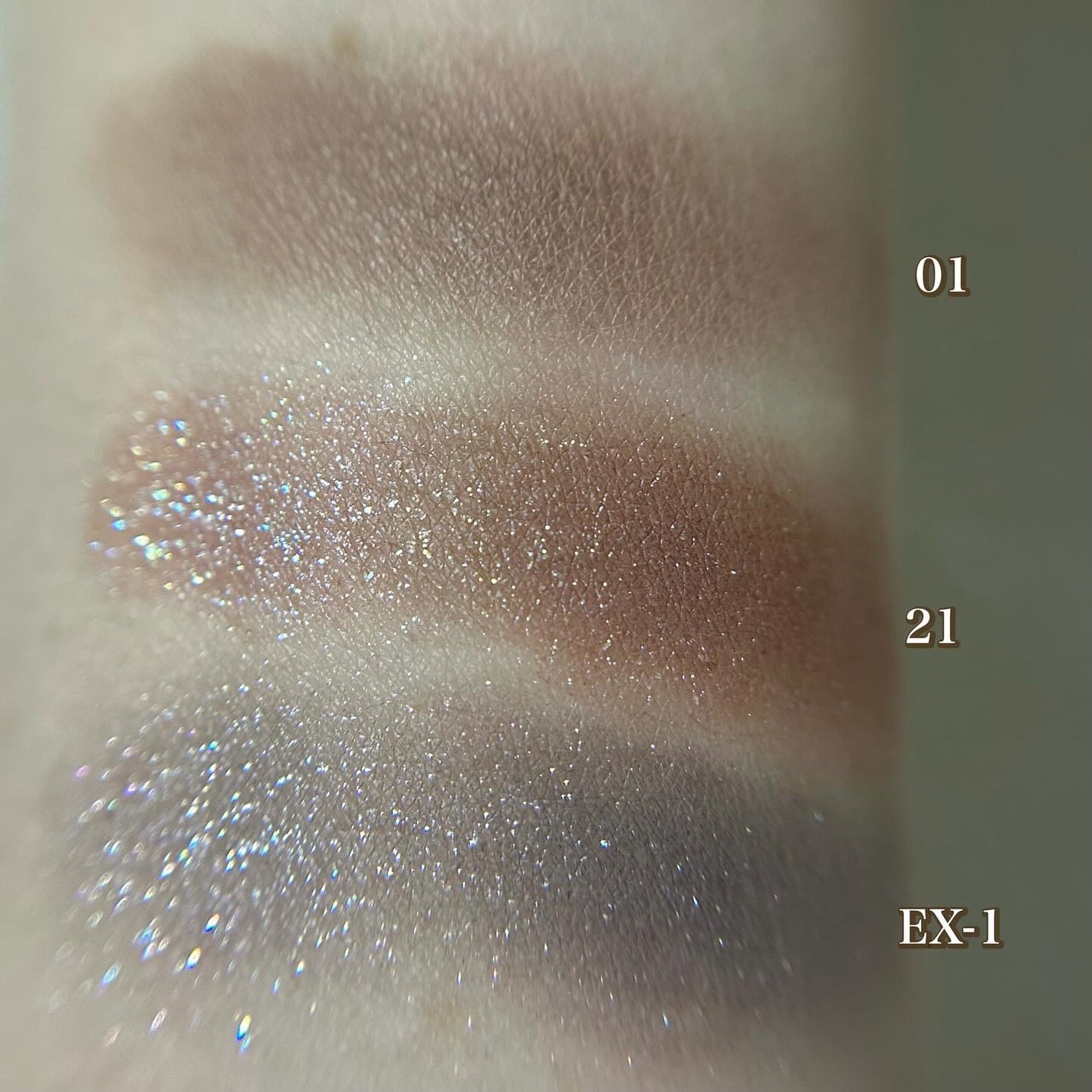 RMK インフィニシェイド シングル アイシャドウ/RMK/単色アイシャドウを使ったクチコミ(6枚目)