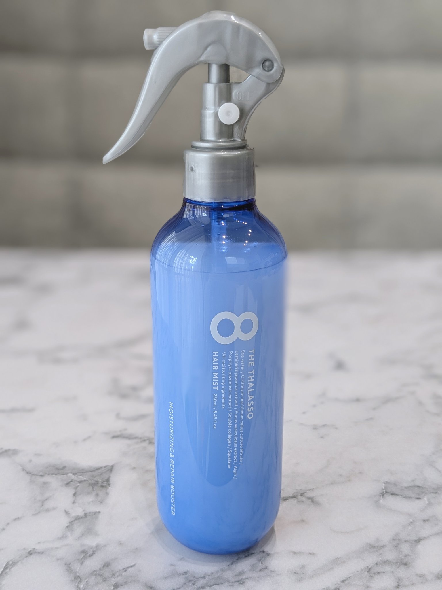 ◯エイトザタラソ
モイスチャーライジング＆リペアブースター 導入液ヘアミスト

大好きなエイトザタラソから発売している
ヘアミストを初めて購入して使ってみました♡

朝の寝癖直しにはもちろん、
インバス：シャンプー後水気を切り、髪全体にスプ