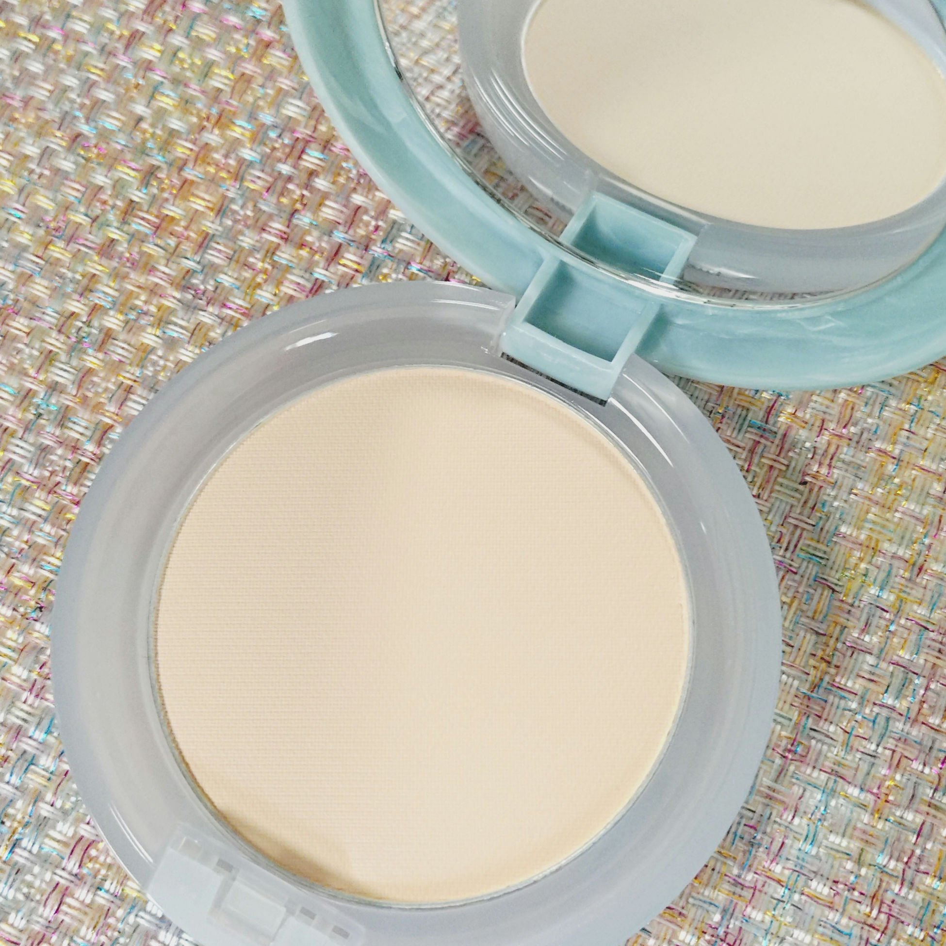 エクセル プロテクティブ  UVリタッチパウダー/excel/プレストパウダーを使ったクチコミ（2枚目）