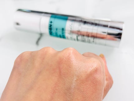 VT PDRN リードルショット100のクチコミ「独自成分であるシリカ+ツボクサ成分を含むCICA REEDLE(R)が含まれており、肌の角層ま.....」(3枚目)