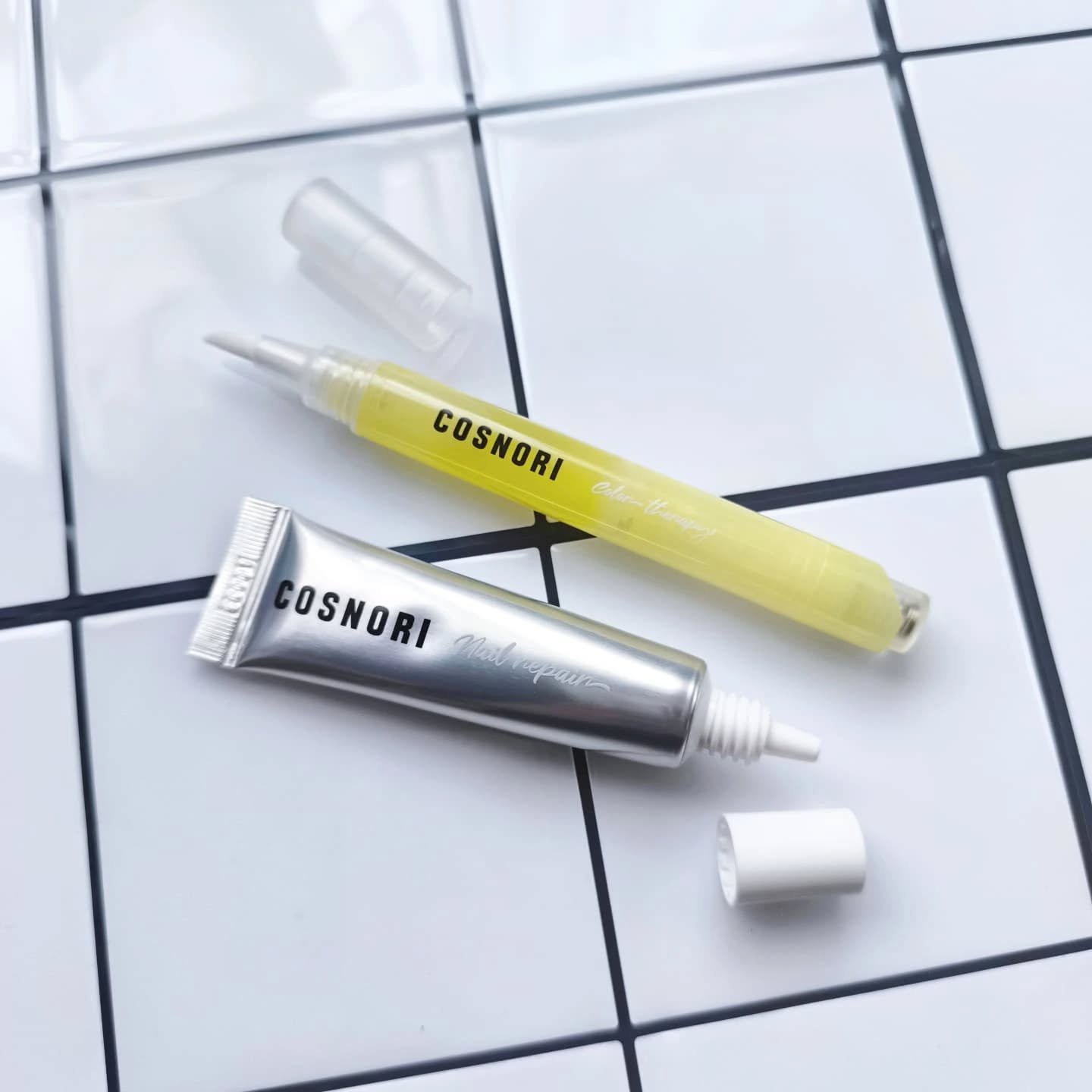 カラーテラピーネイルセラム/COSNORI/ネイルオイル・トリートメントを使ったクチコミ（2枚目）