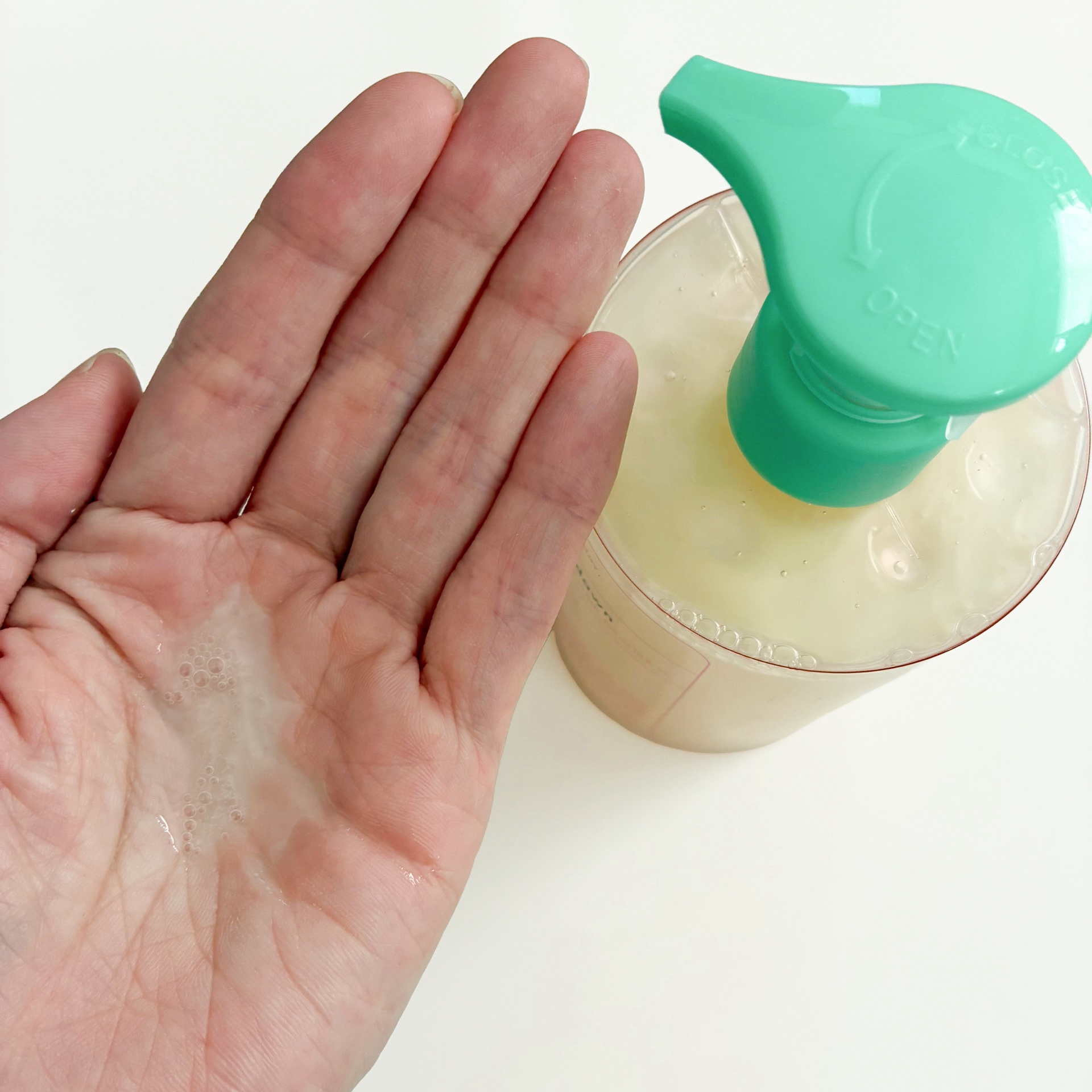 サマーダーンシマーボディーウォッシュ/munus/ボディソープを使ったクチコミ（3枚目）