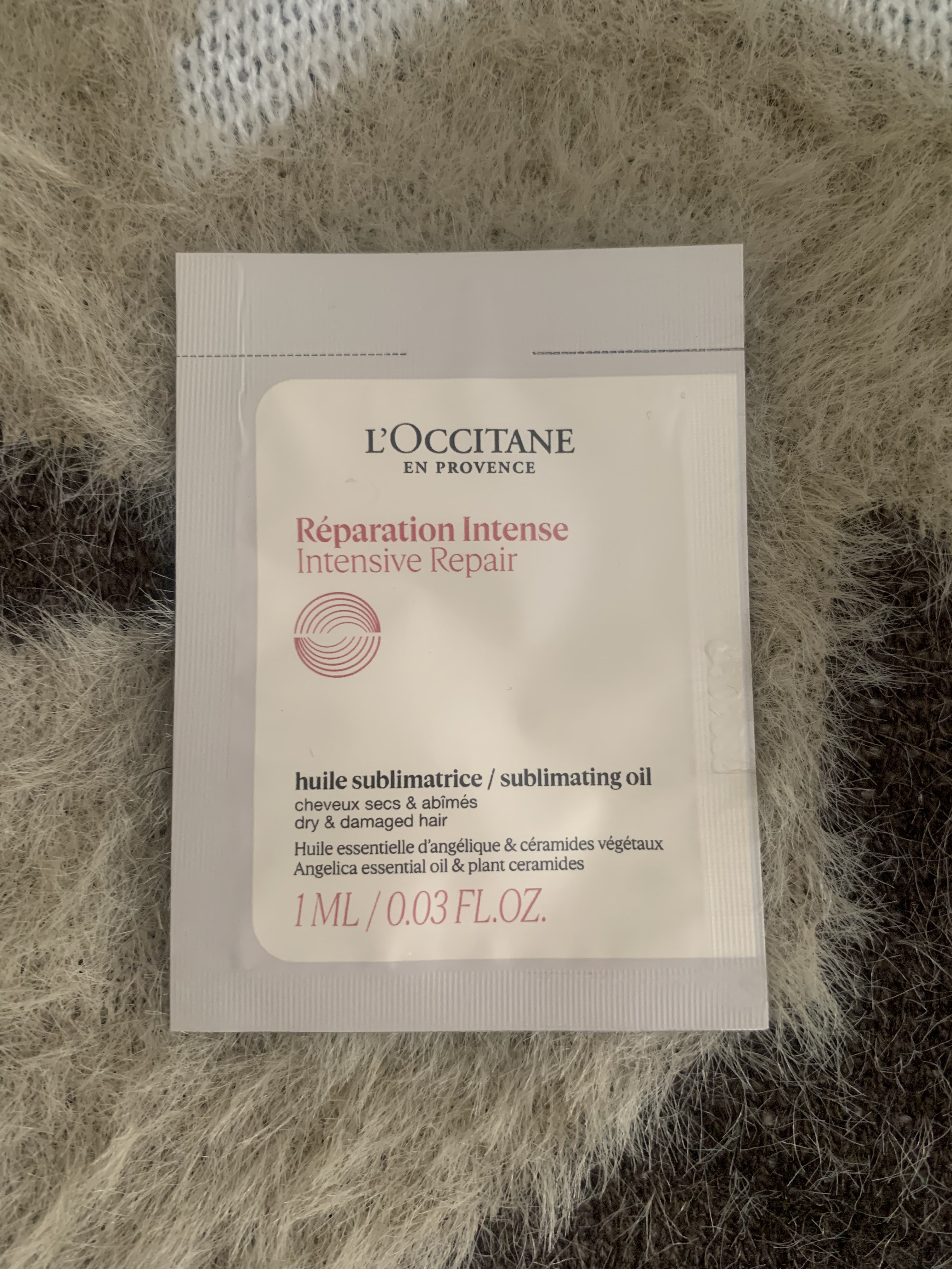 インテンシヴリペア ヘアオイル/L'OCCITANE/ヘアオイルを使ったクチコミ（2枚目）