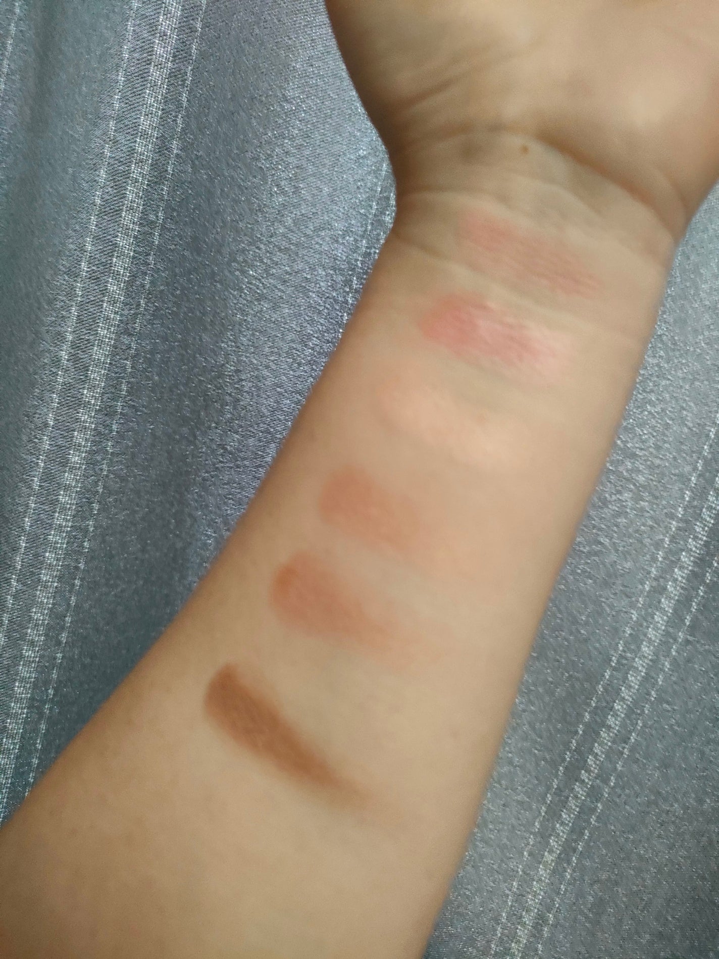 ばんちゃん on LIPS 「私の普段メイクです!エスティローダー ピュアカラーエンヴィアイ..」(3枚目)