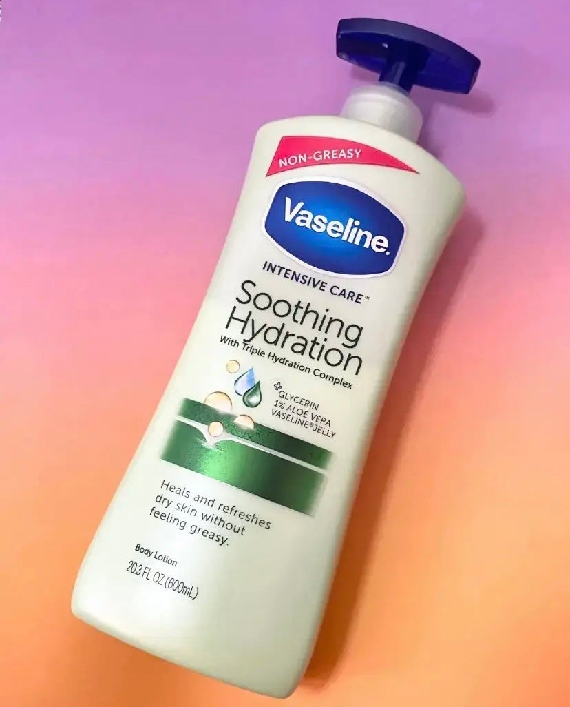 Intensive Care™ Soothing Hydration Lotion/ヴァセリン/ボディローションを使ったクチコミ(1枚目)