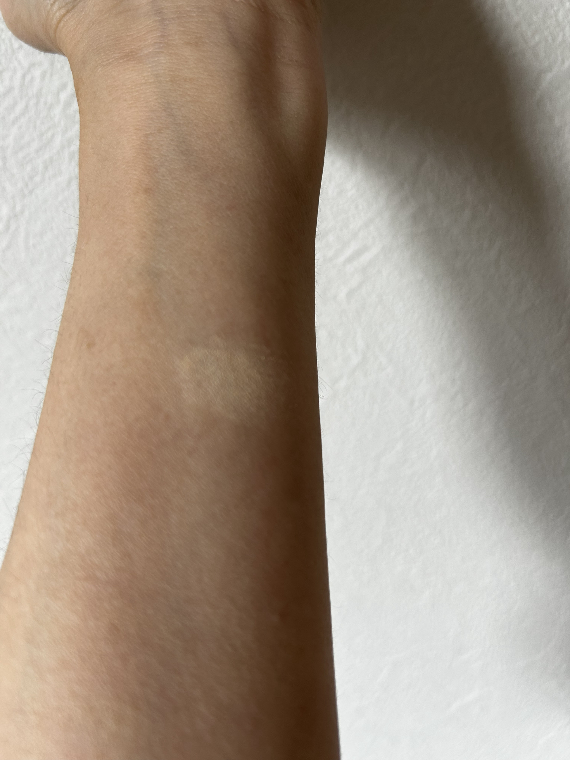 スムースフィニッシュ ファンデーションパウダー/ローラ メルシエ/パウダーファンデーションを使ったクチコミ（2枚目）