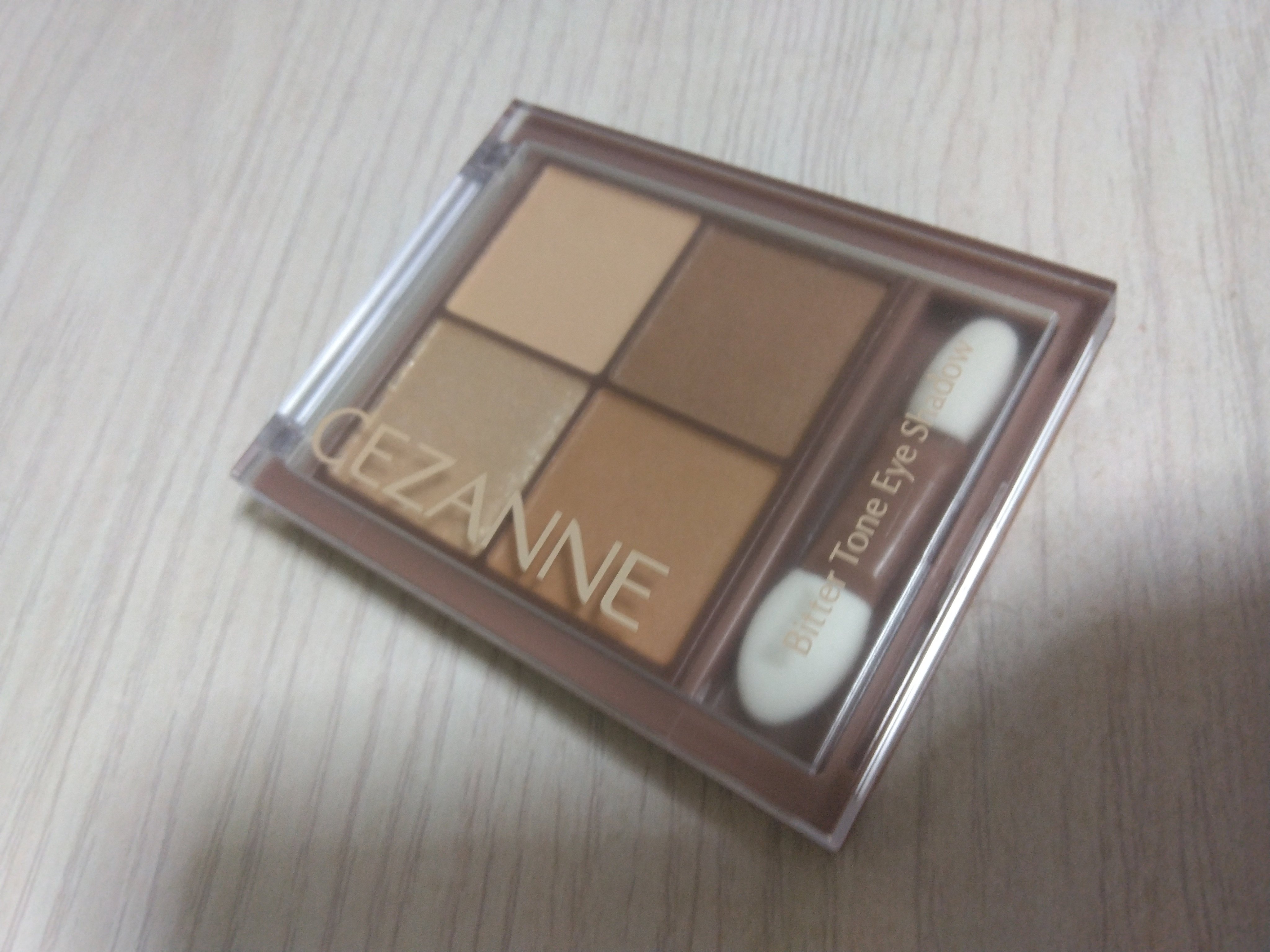 ビタートーンアイシャドウ/CEZANNE/パウダーアイシャドウを使ったクチコミ（2枚目）