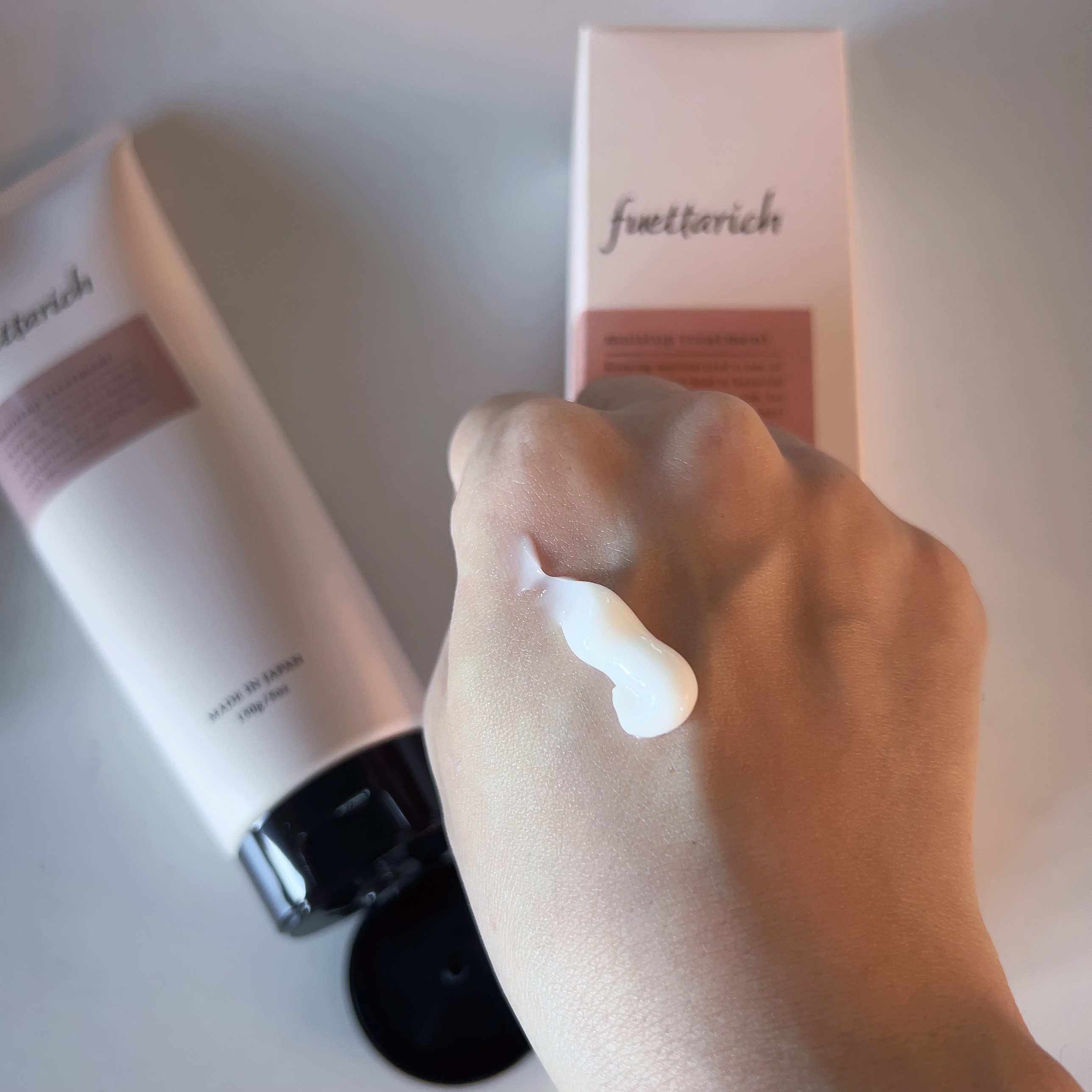 モイストアップ ジェル シャンプー/トリートメント/fuettarich (フエッタリッチ)/サロンシャンプーを使ったクチコミ（2枚目）