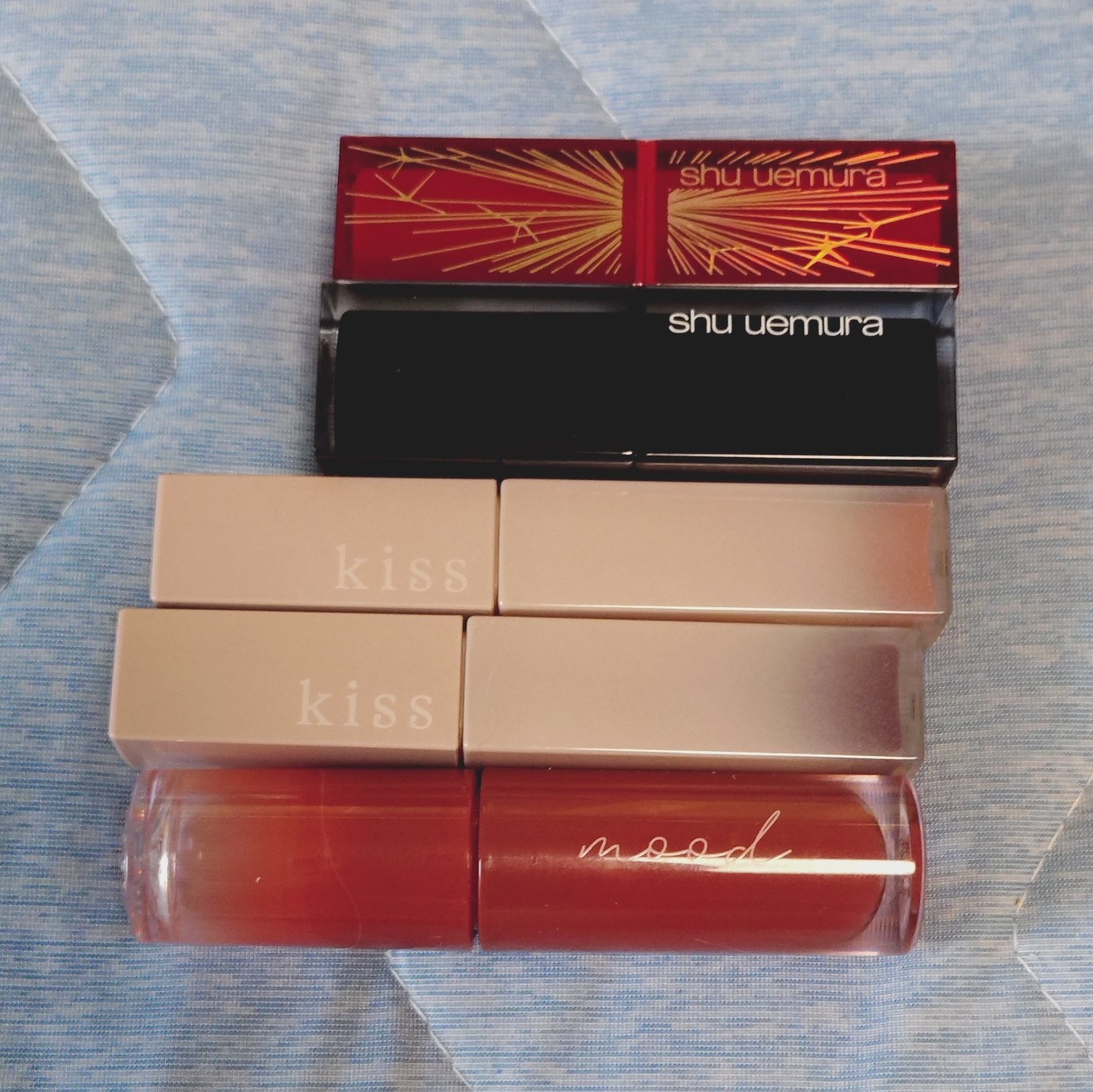 ルージュ アンリミテッド アンプリファイド ラッカー RD152 /shu uemura/口紅を使ったクチコミ（2枚目）