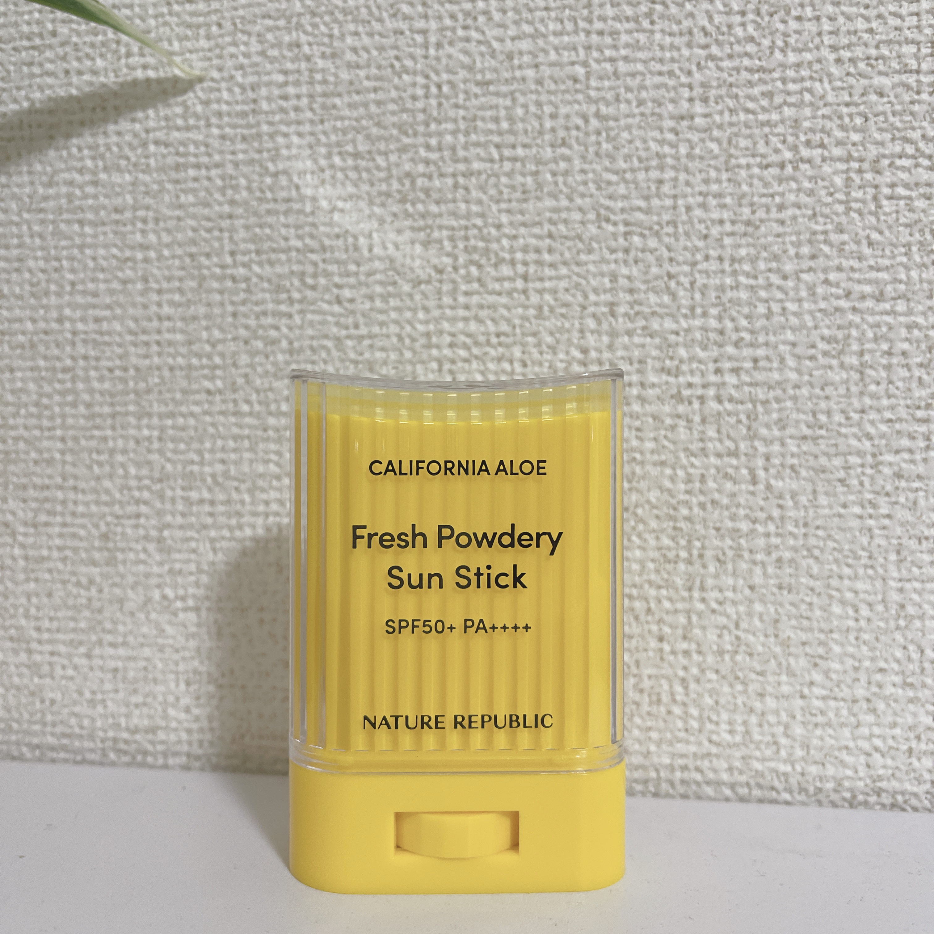 パウダリーUVアロエスティック/ネイチャーリパブリック/日焼け止めスティックを使ったクチコミ（1枚目）