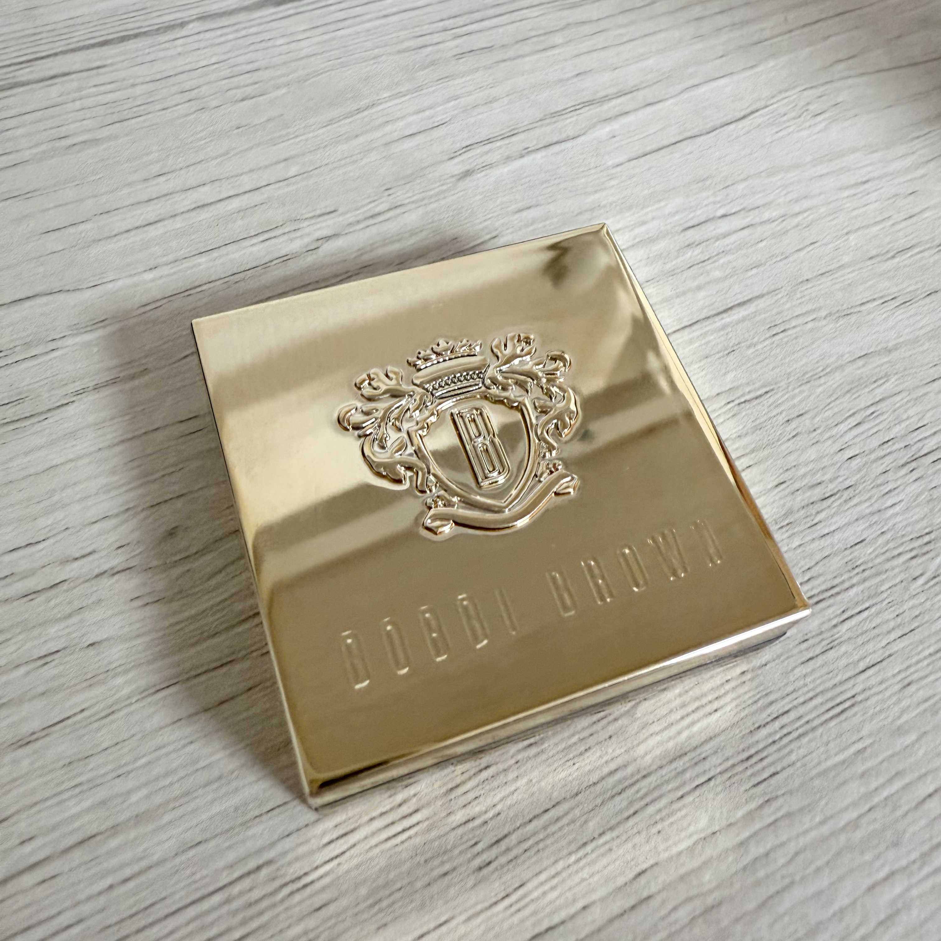 リュクスアイシャドウ/BOBBI BROWN/単色アイシャドウを使ったクチコミ（1枚目）