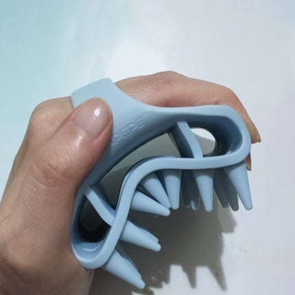 マペペ シリコーンスカルプブラシのクチコミ「マペペ シリコーンスカルプブラシ
柔らかめのスカルプブラシを探していて店頭でお試ししてみたと.....」(3枚目)