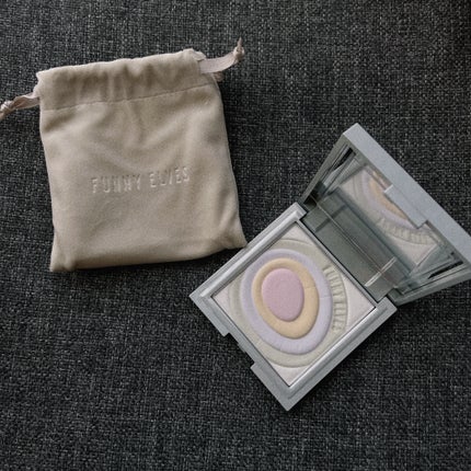 ネビュラ プレストパウダー/FUNNY ELVES方里/プレストパウダーを使ったクチコミ(1枚目)