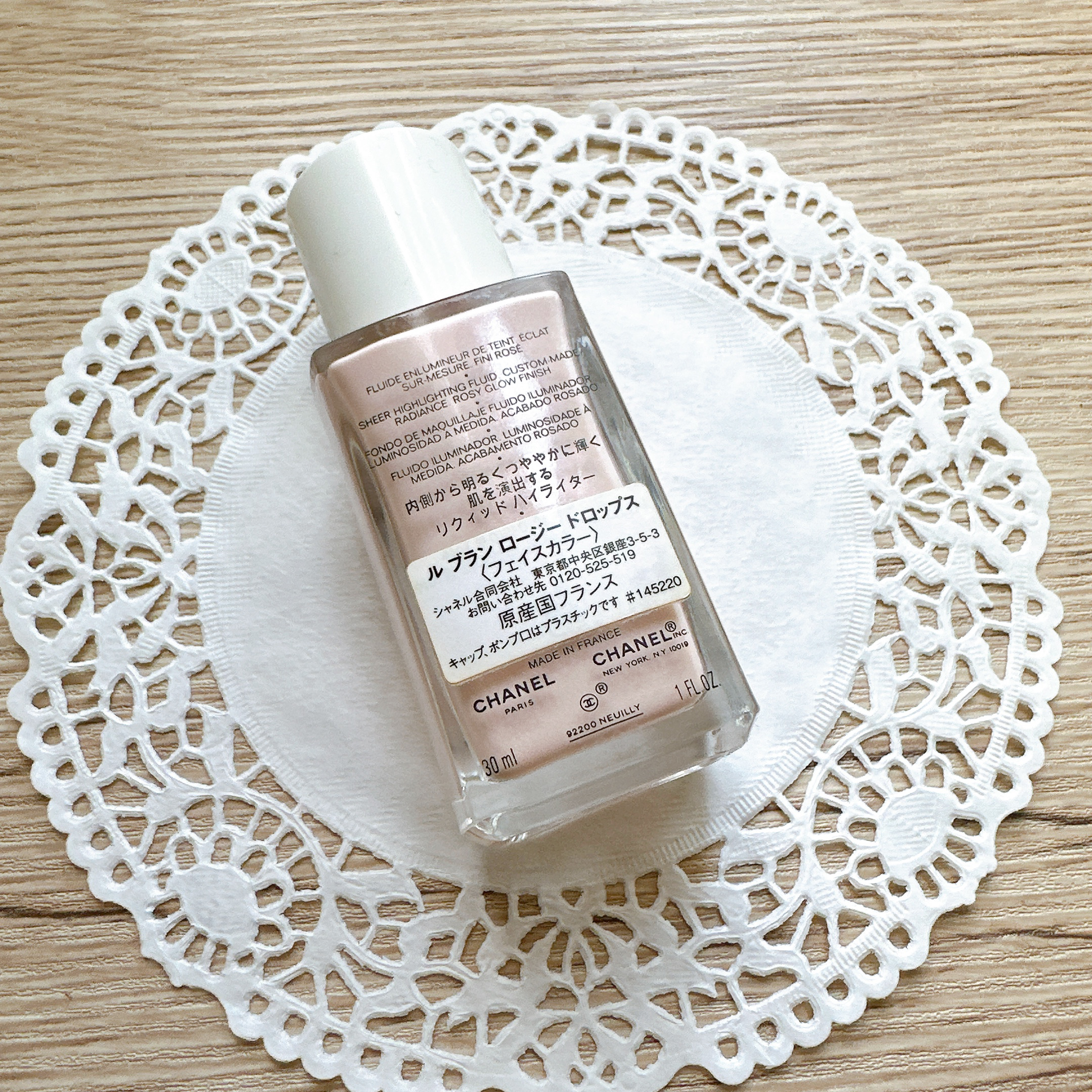 ル ブラン ロージー ドロップス/CHANEL/リキッドハイライトを使ったクチコミ（3枚目）