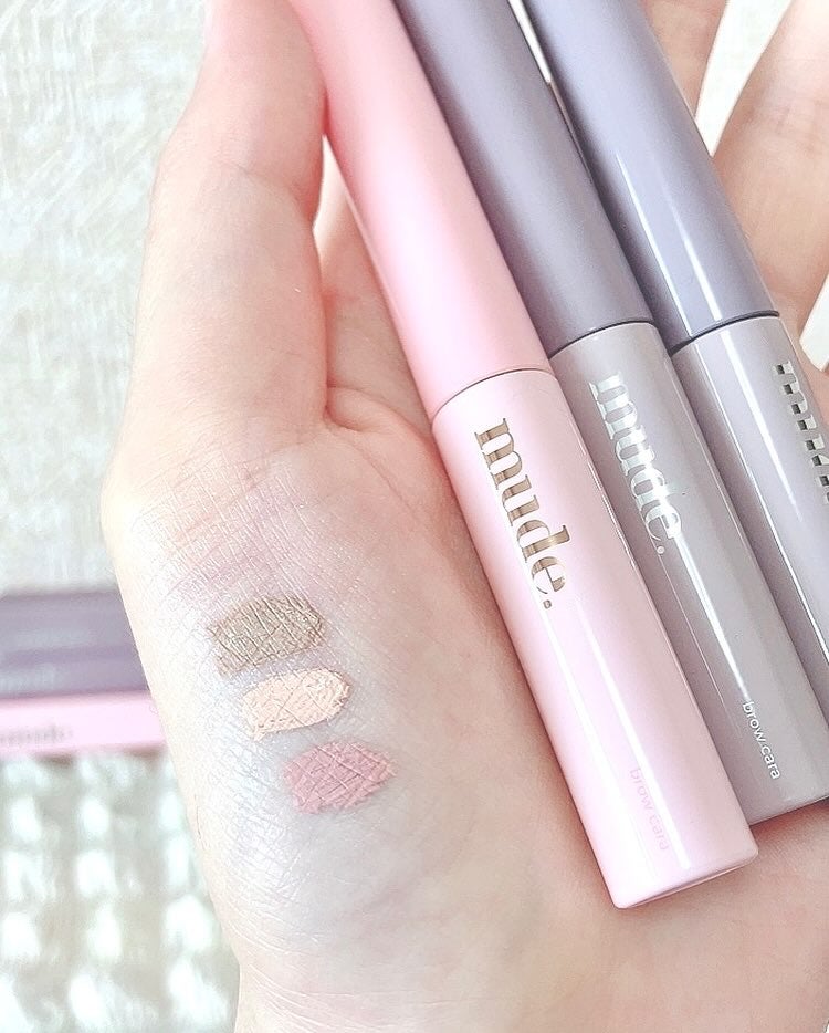 インスパイアスキニーブロウカラ/mude/眉マスカラを使ったクチコミ(3枚目)