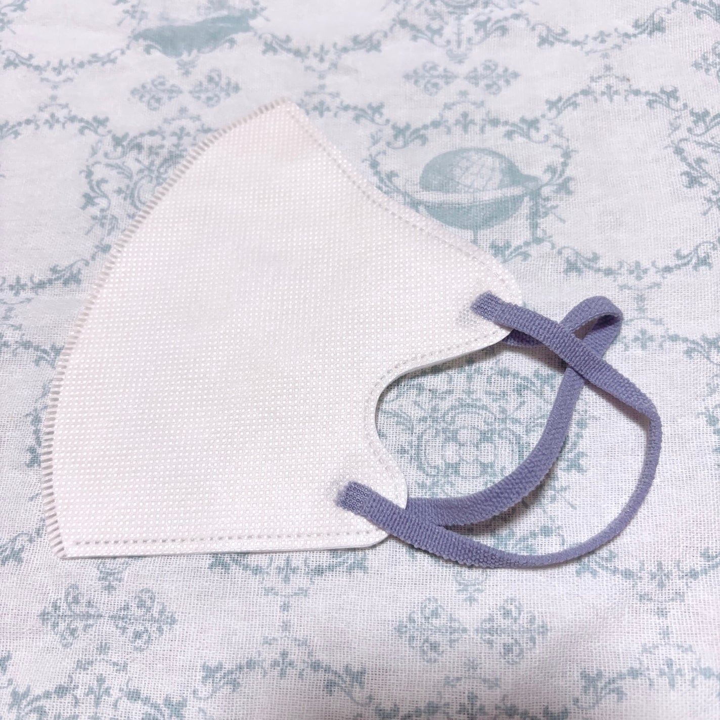 さゆみん♡韓国コスメ on LIPS 「セリアで購入した冷感マスク😷裏側がつるつるして接触冷感を感じら..」(3枚目)