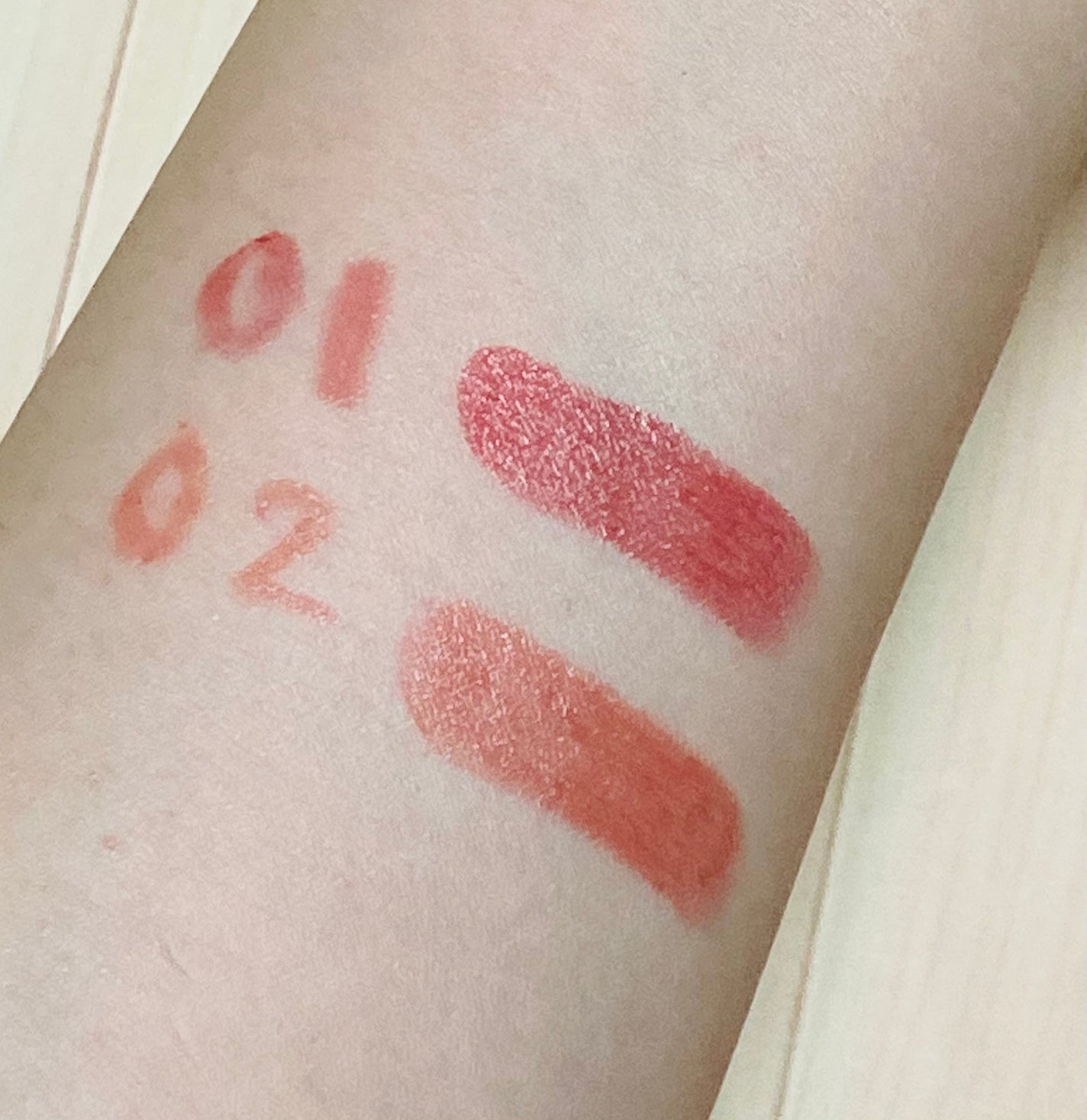 エッセンスルージュS/パラドゥ/口紅を使ったクチコミ(4枚目)