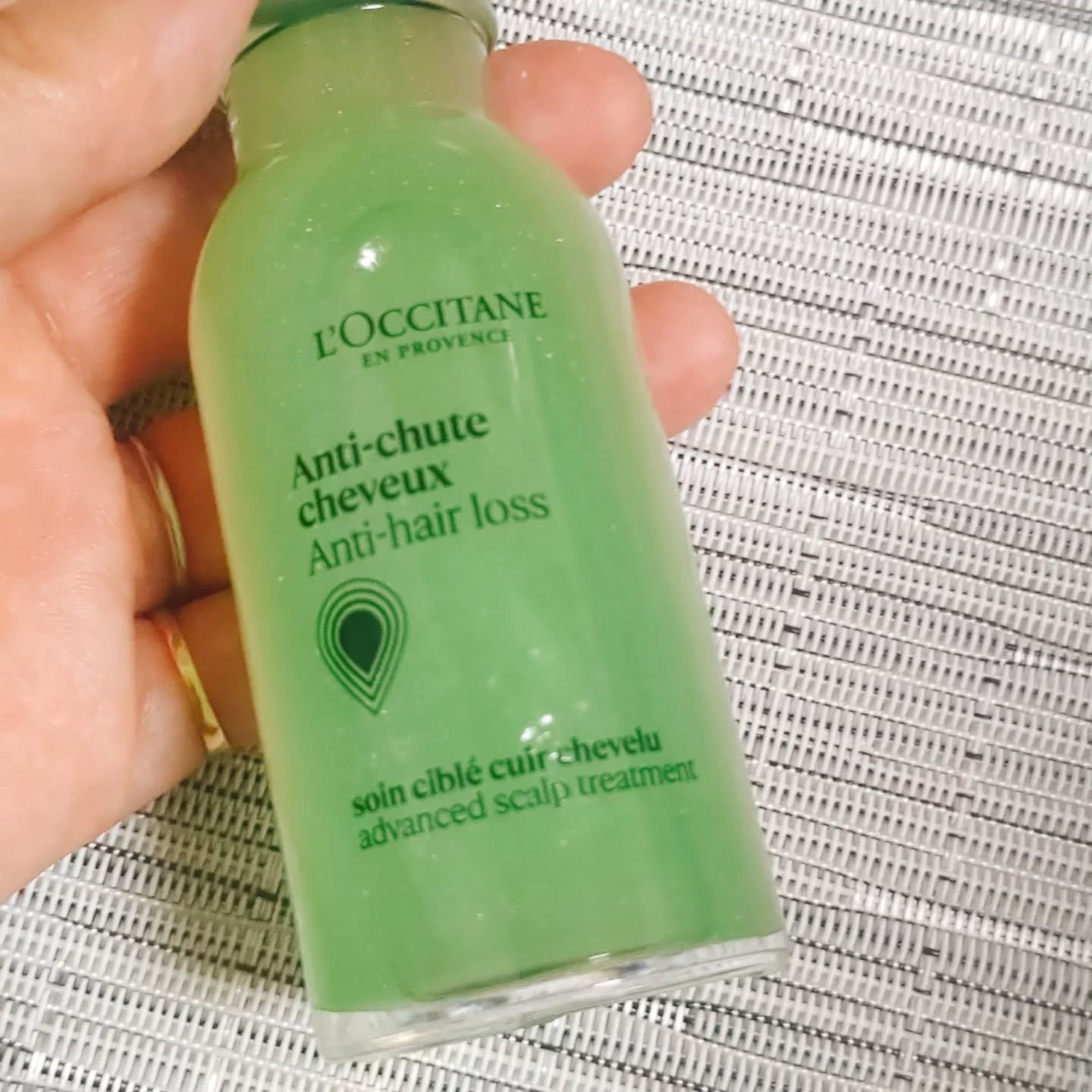 薬用 メディカル アンチヘアロスセラム/L'OCCITANE/頭皮ローションを使ったクチコミ（2枚目）