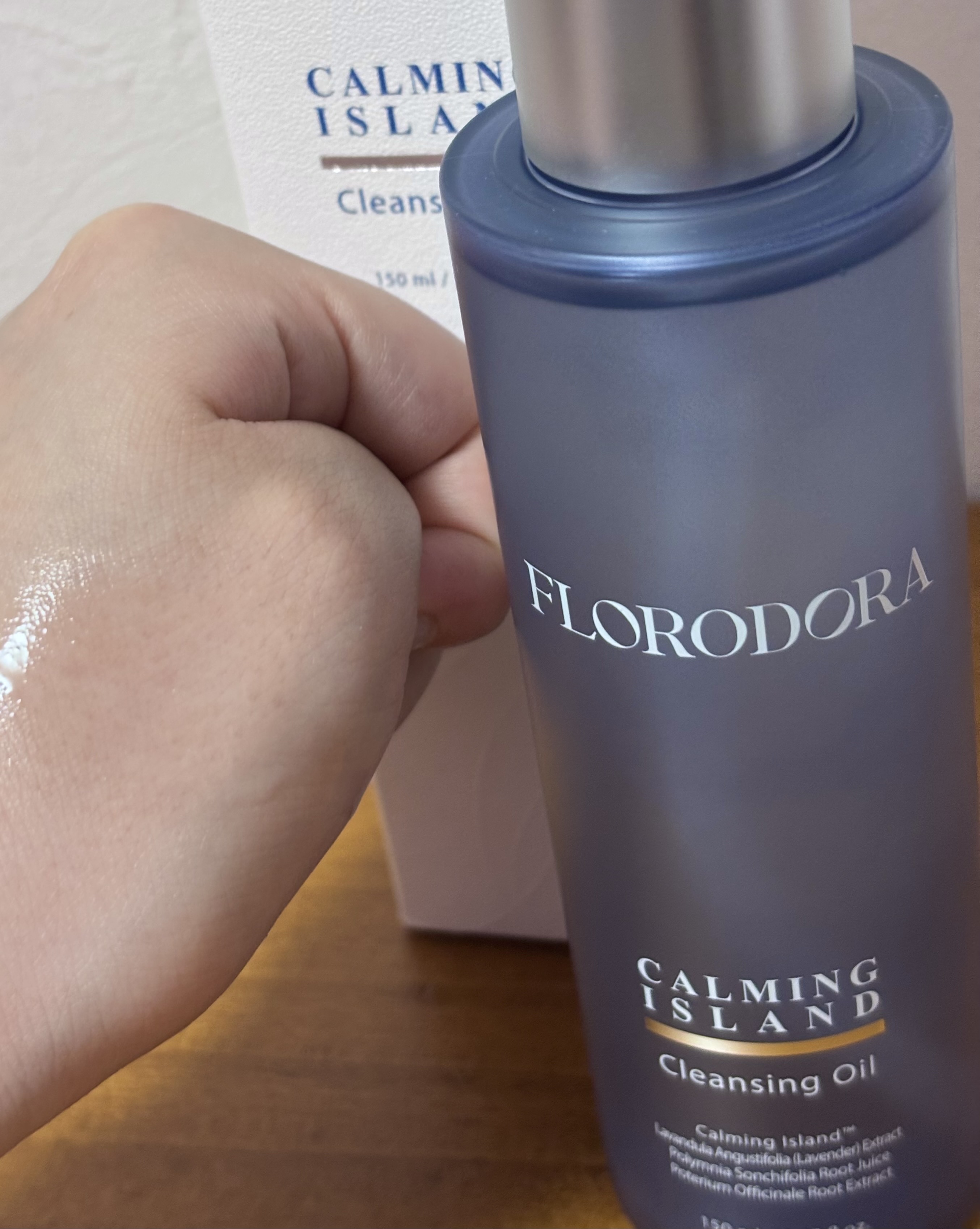 フローロドラ カーミングアイランドクレンジングオイル/Florodora/オイルクレンジングを使ったクチコミ（3枚目）