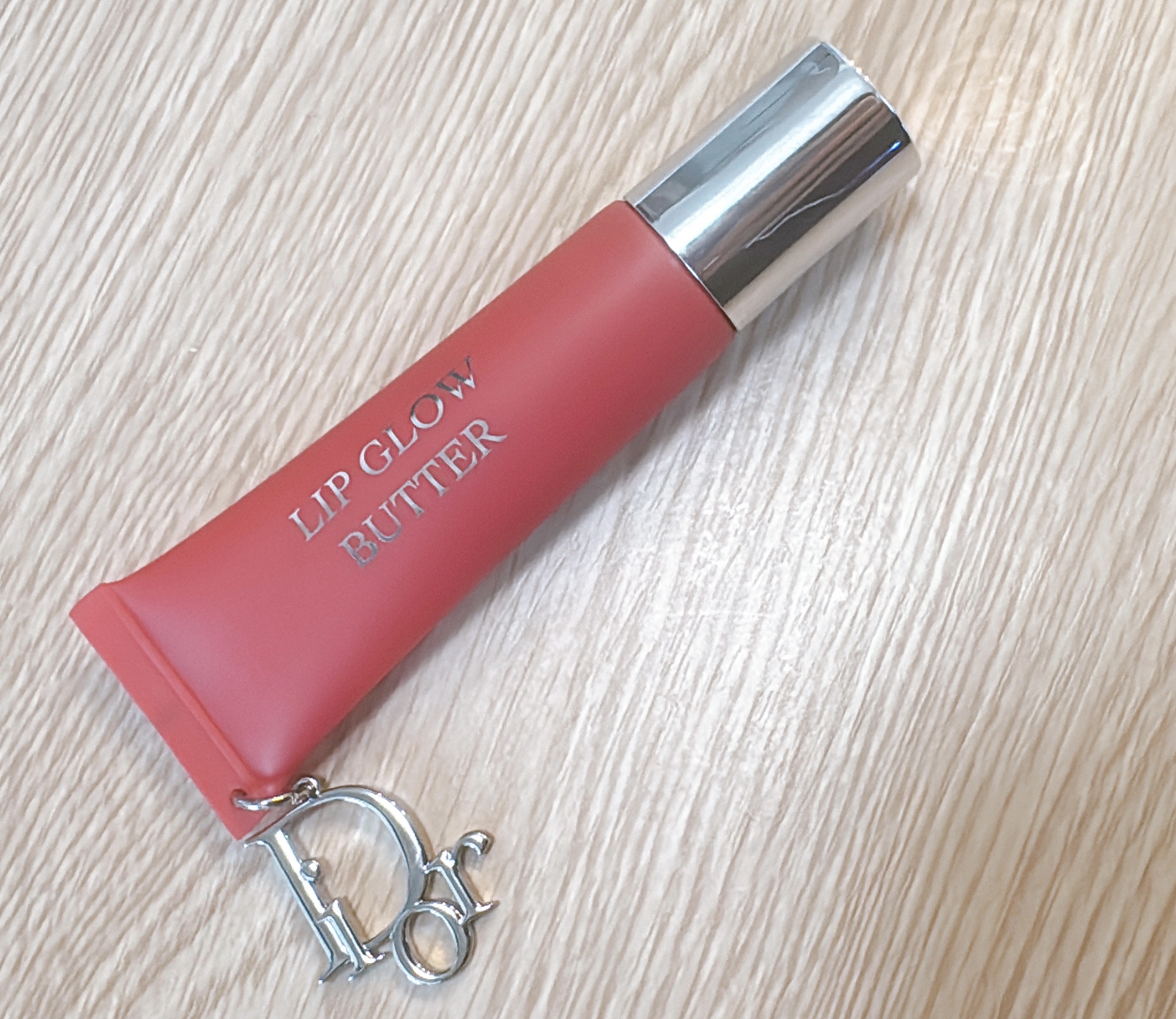 アディクト リップ グロウ バター/Dior/リップグロスを使ったクチコミ（2枚目）