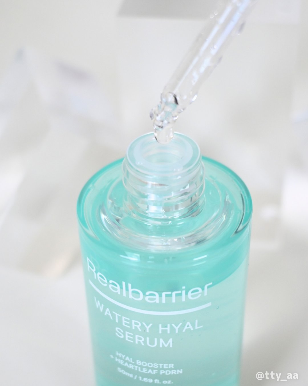 ウォータリー ヒアル セラム/Real Barrier/美容液を使ったクチコミ（2枚目）