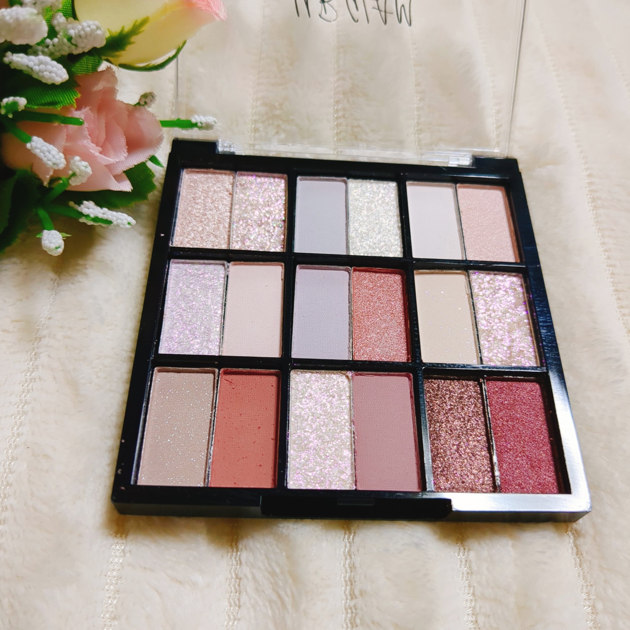 18カラーアイパレット/U R GLAM/アイシャドウパレットを使ったクチコミ（3枚目）