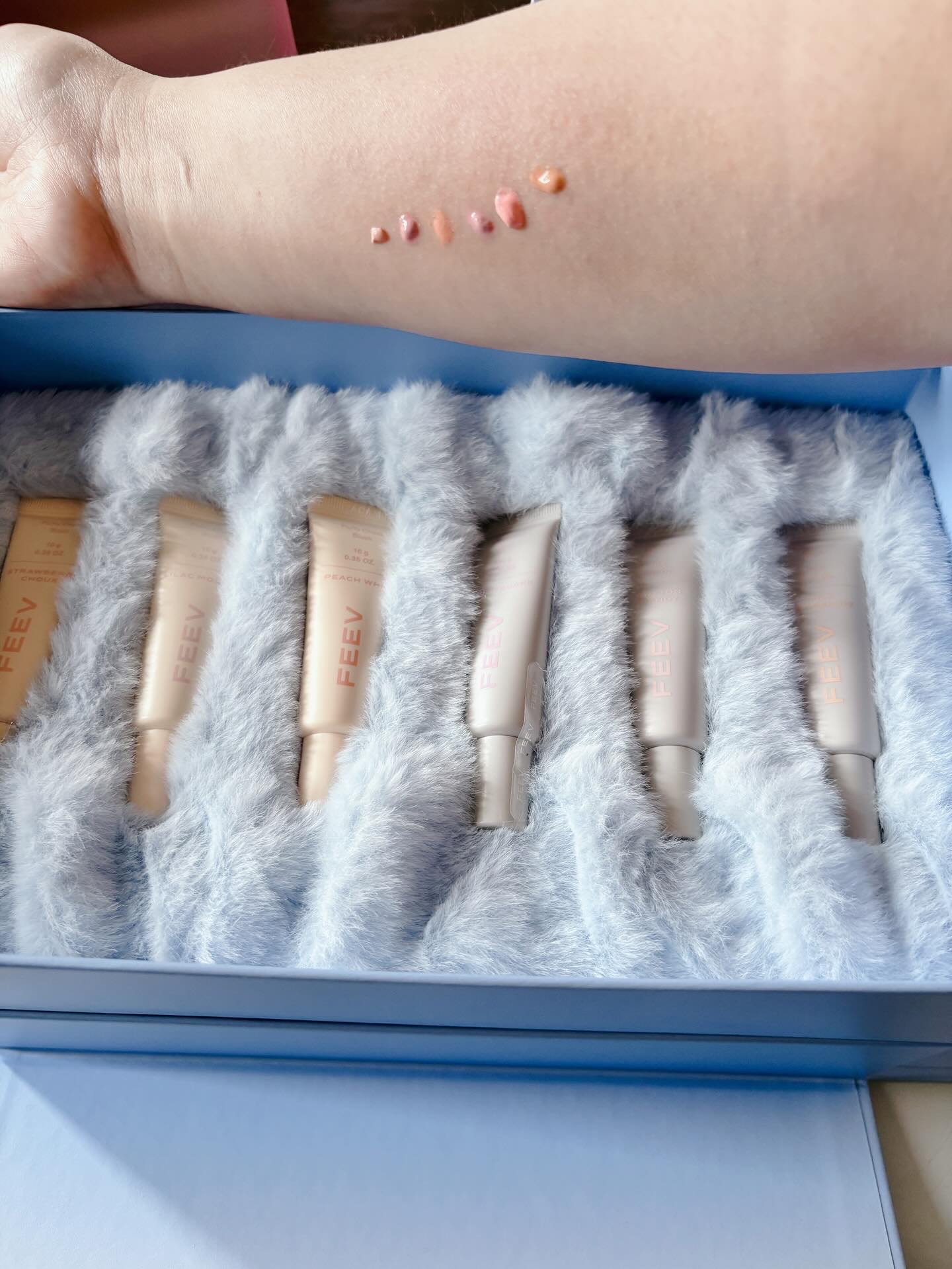 フラッフィーチークブラッシュ/FEEV/リキッドチークを使ったクチコミ（3枚目）