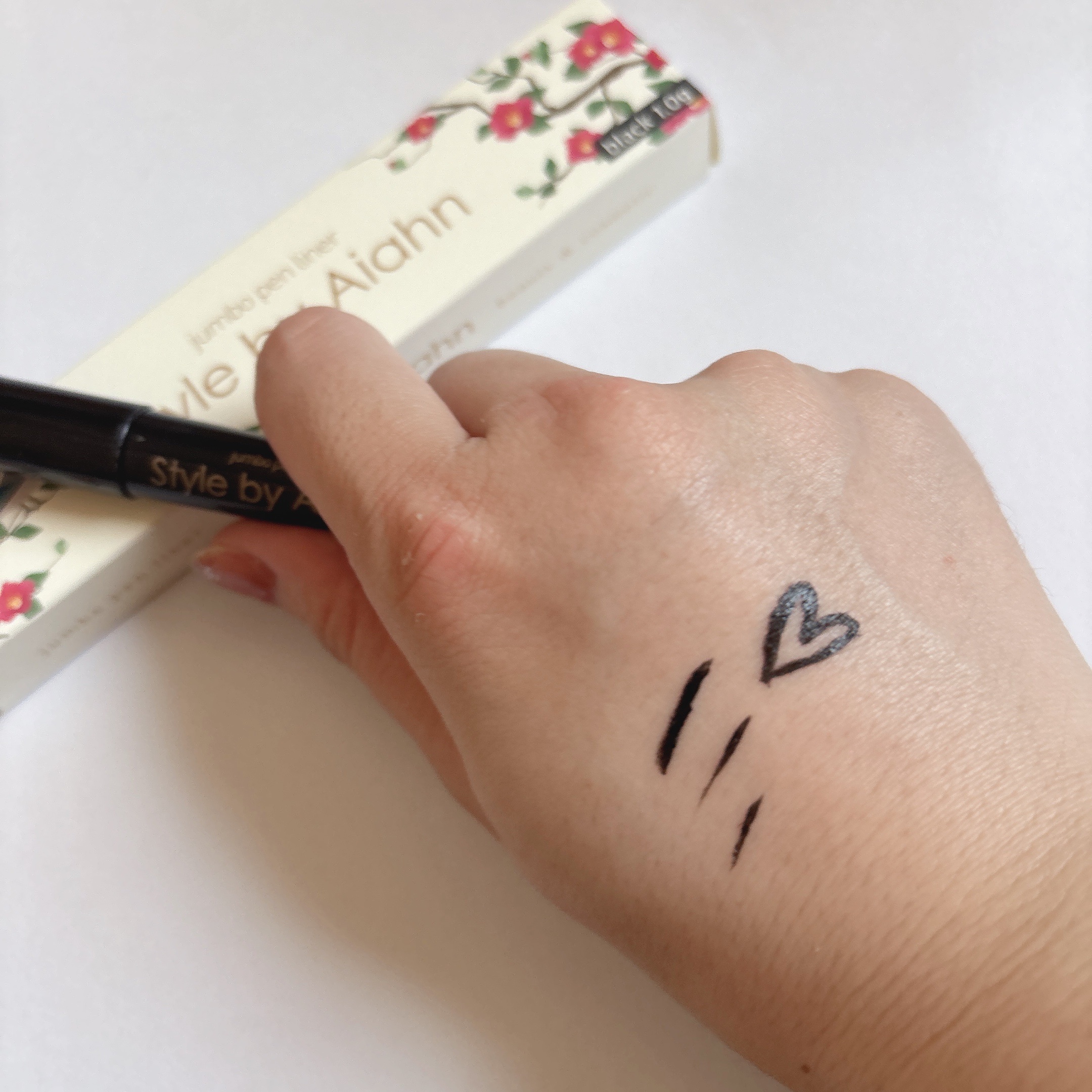 Jumbo pen liner BLACK/Style by Aiahn/ペンシルアイライナーを使ったクチコミ（2枚目）