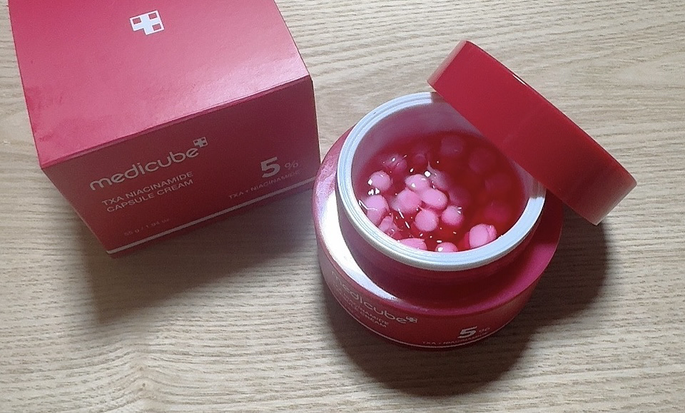 TXAナイアシンアミドカプセルクリーム｜MEDICUBEの使い方を徹底