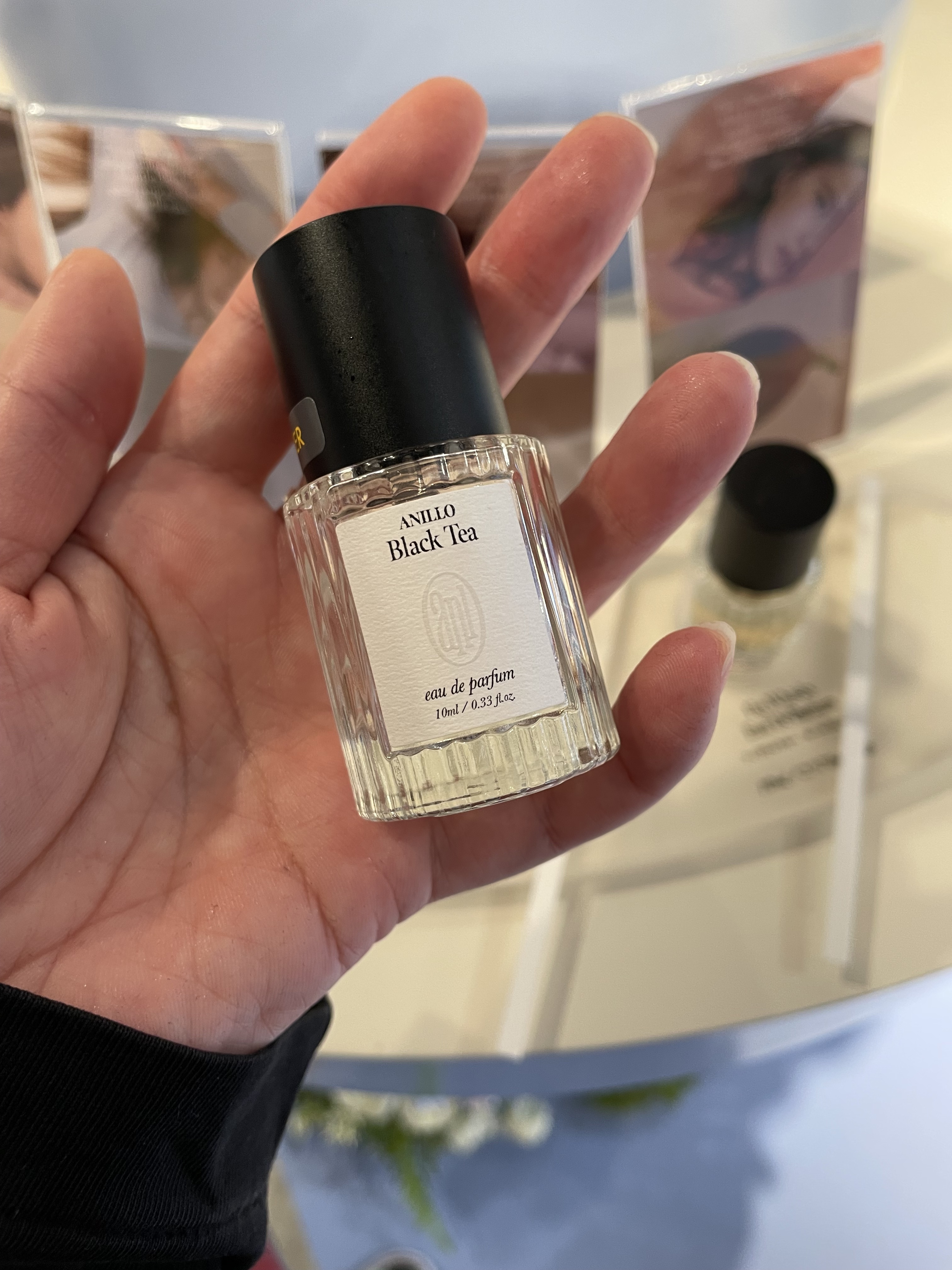 オードパルファム Black Tea/ANILLO/香水(その他)を使ったクチコミ（3枚目）