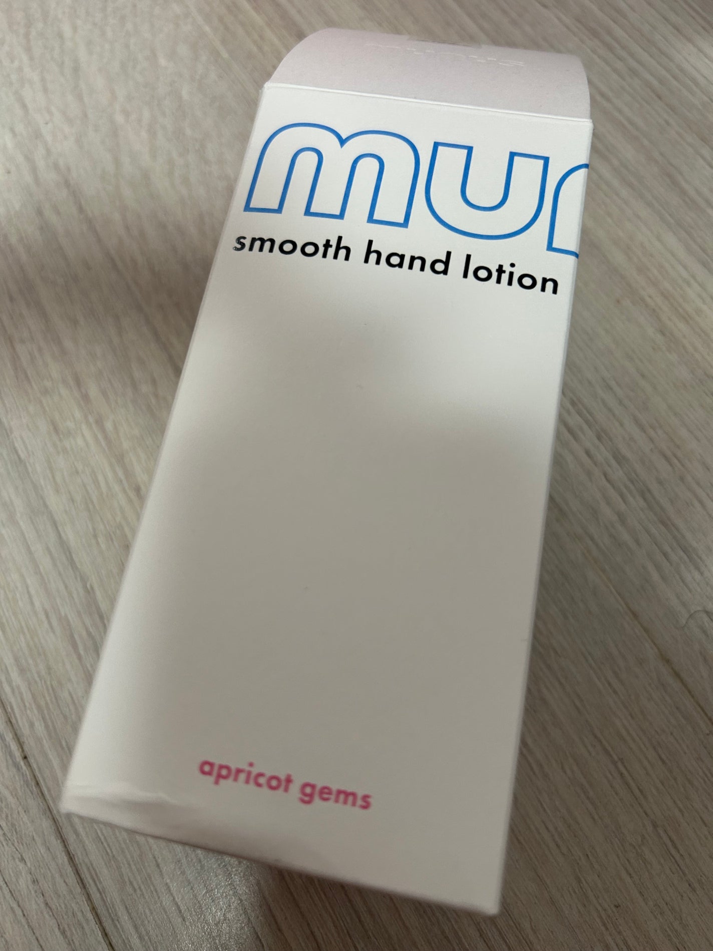 apricot gems smooth hand lotion/munus/ハンドジェルを使ったクチコミ(1枚目)