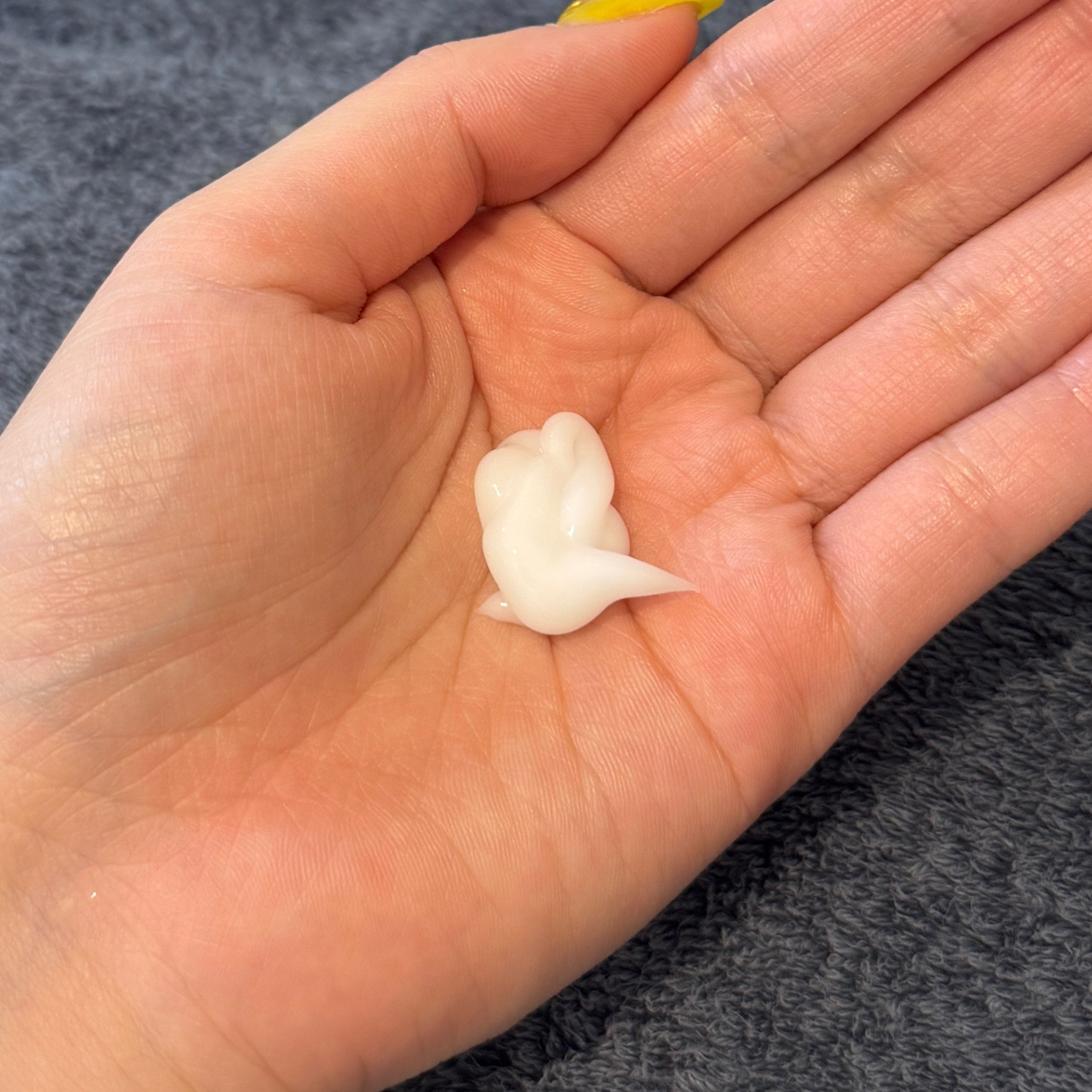 エルジューダ フリッズフィクサー エマルジョン＋/ミルボン/ヘアミルクを使ったクチコミ（2枚目）