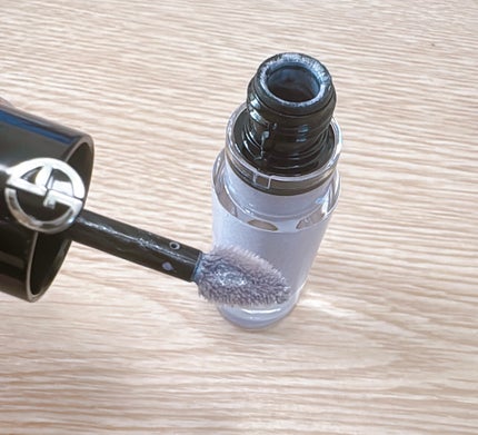 ジョルジオ アルマーニ ビューティ アイティントのクチコミ「【使った商品】 アイティント 32S
【使い方】
お持ちのアイシャドウに重ねて迎えます🌟
涙.....」(2枚目)