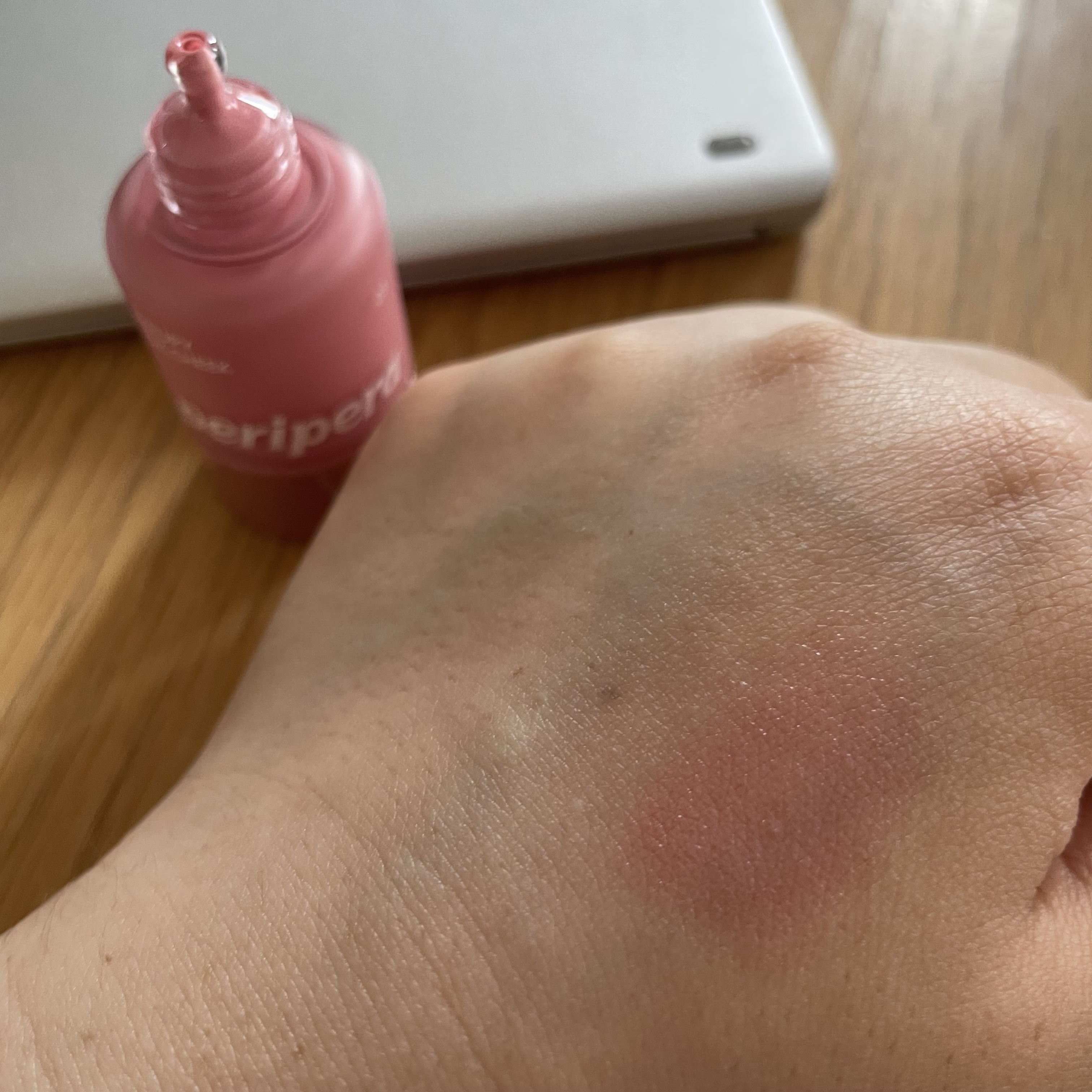 ペリペラ シロッピー トック チーク/PERIPERA/リキッドチークを使ったクチコミ（2枚目）