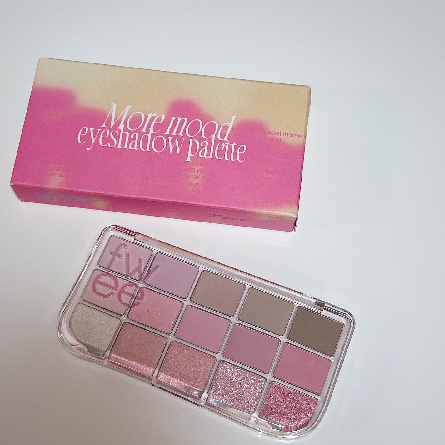 フィー モアムードアイパレット/fwee/アイシャドウパレットを使ったクチコミ(3枚目)