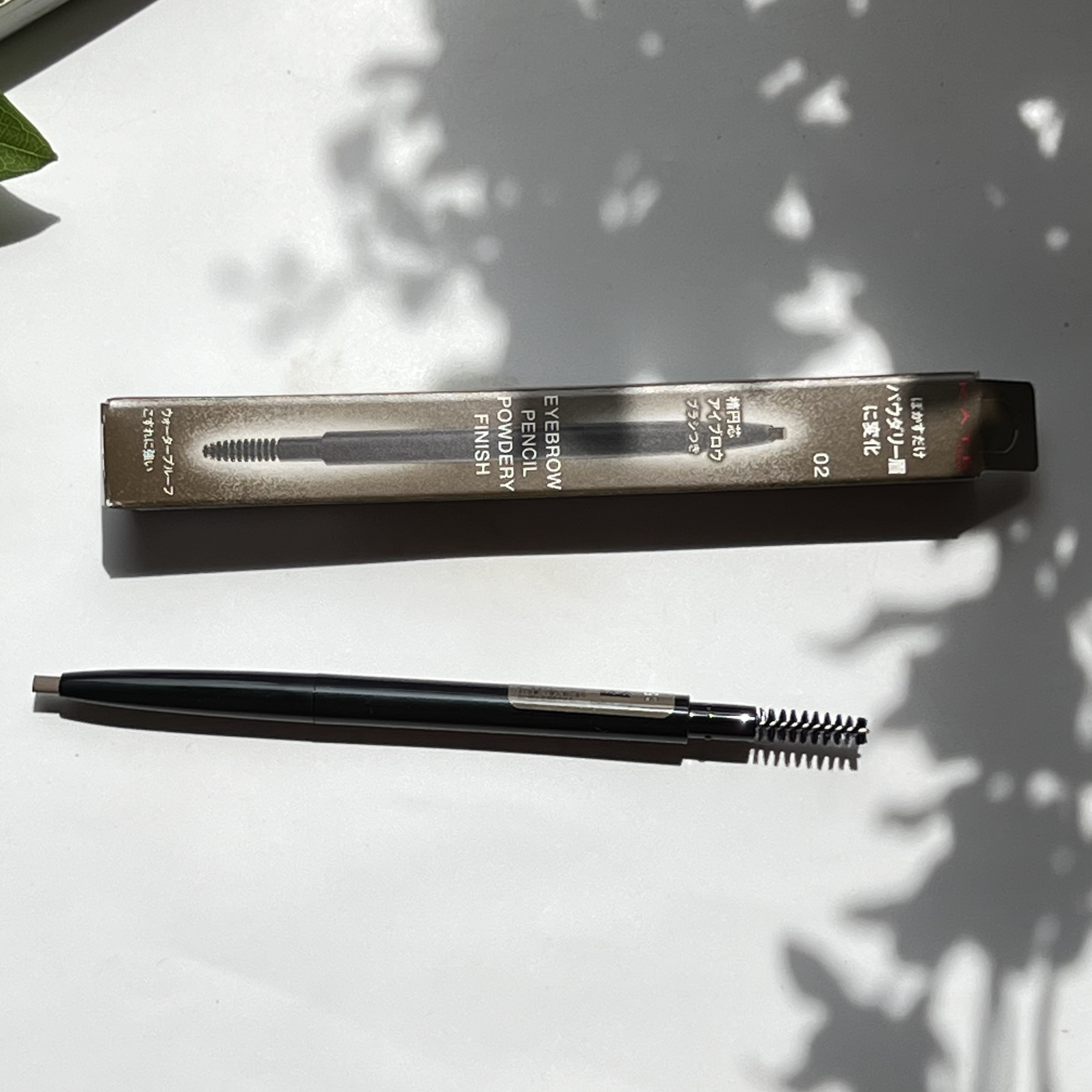 ケイト アイブロウペンシル(パウダリーフィニッシュ) 02 オリーブブラウン/KATE/アイブロウペンシルを使ったクチコミ（2枚目）