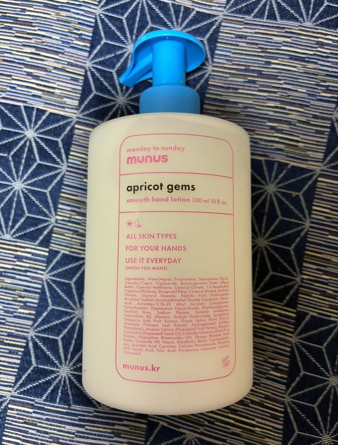 apricot gems smooth hand lotion/munus/ハンドジェルを使ったクチコミ(2枚目)