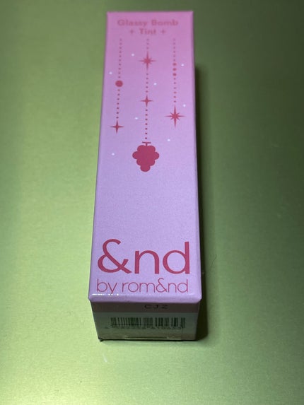 アンドバイロムアンド グラッシーボムティント/&nd by rom&nd/リップティントを使ったクチコミ(1枚目)