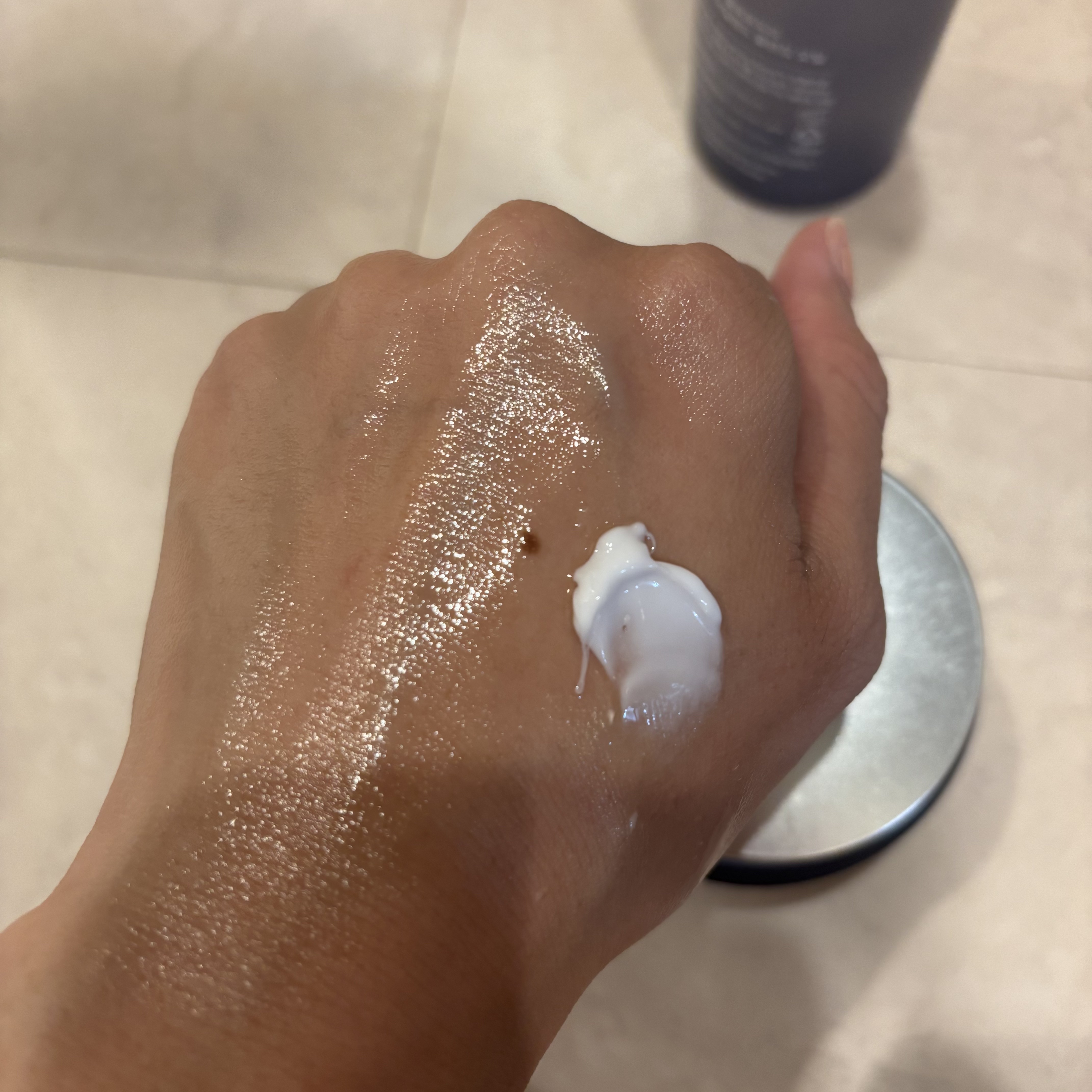 フローロドラ カーミングアイランドスージングマスク/Florodora/フェイスクリームを使ったクチコミ（2枚目）