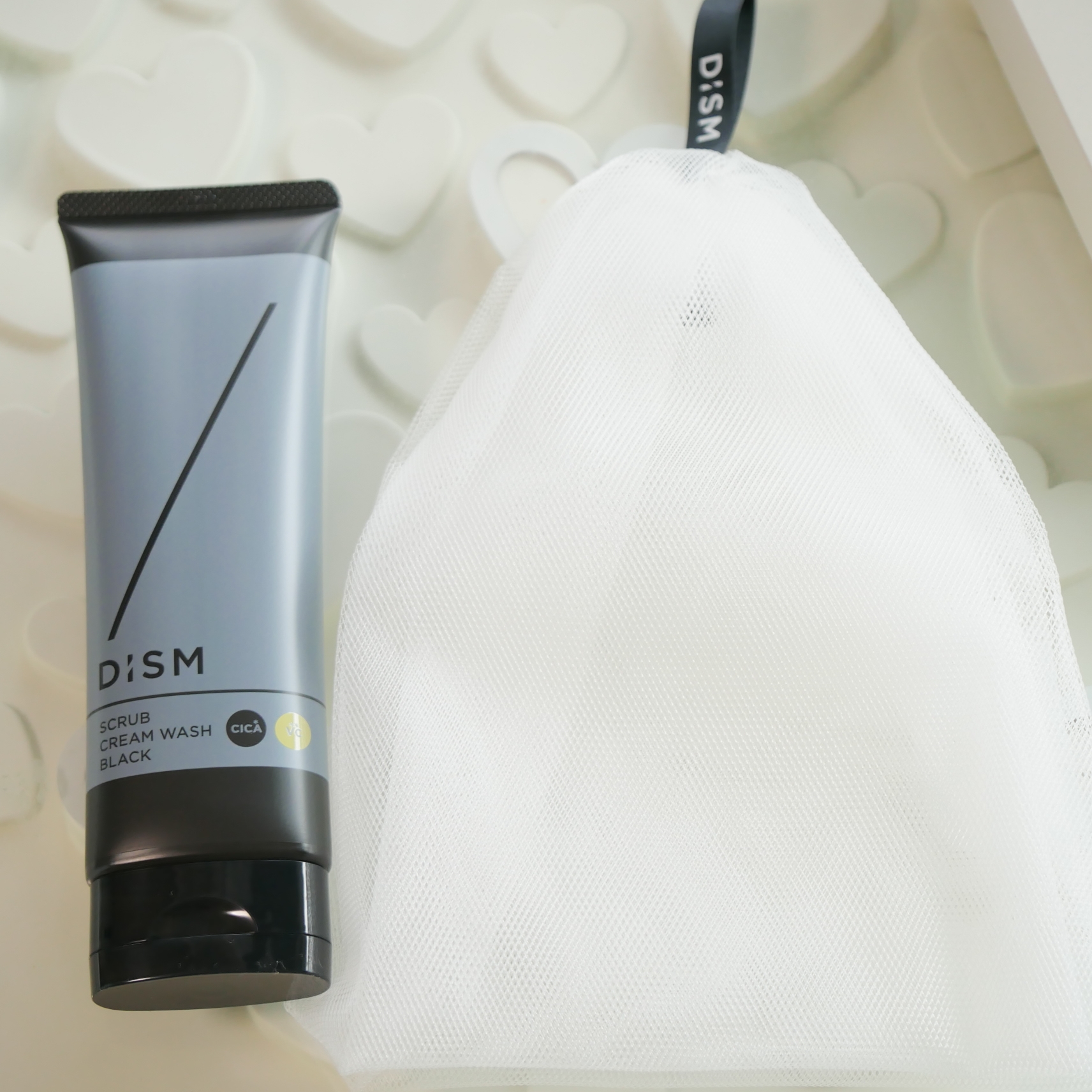 ディズム　スクラブクリームウォッシュ ブラック/DISM/洗顔フォームを使ったクチコミ（2枚目）