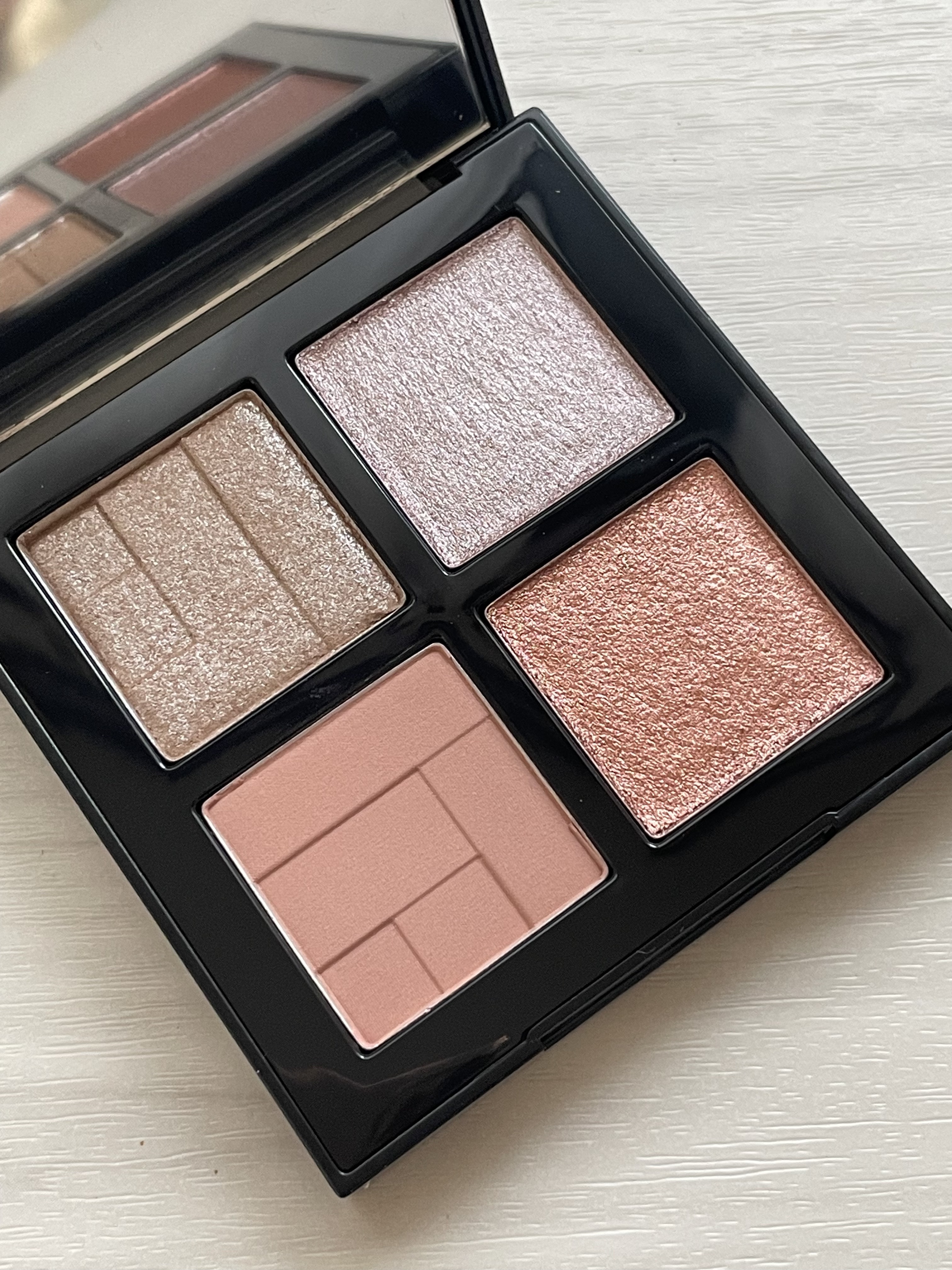 アイスカルプト/shu uemura/アイシャドウパレットを使ったクチコミ（1枚目）