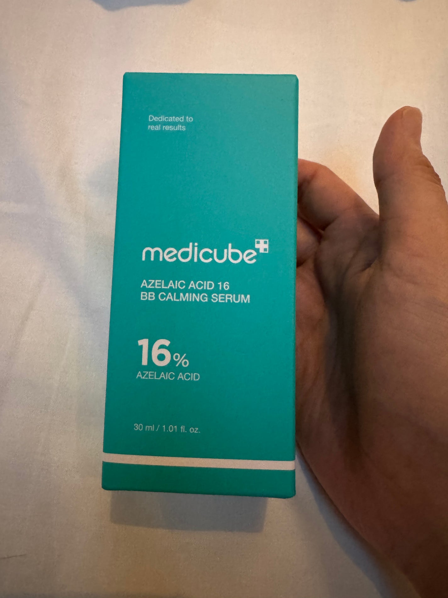 アゼライン酸16BBスージングセラム/MEDICUBE/美容液を使ったクチコミ(2枚目)