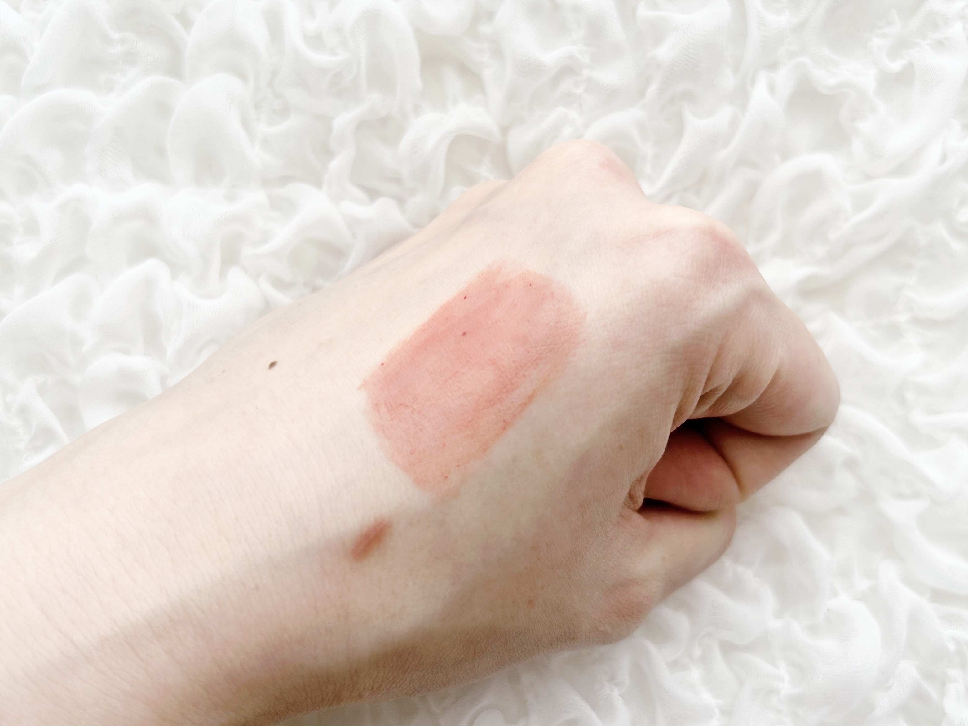 デューイ ブラー ティント/CLIO/リップティントを使ったクチコミ（2枚目）