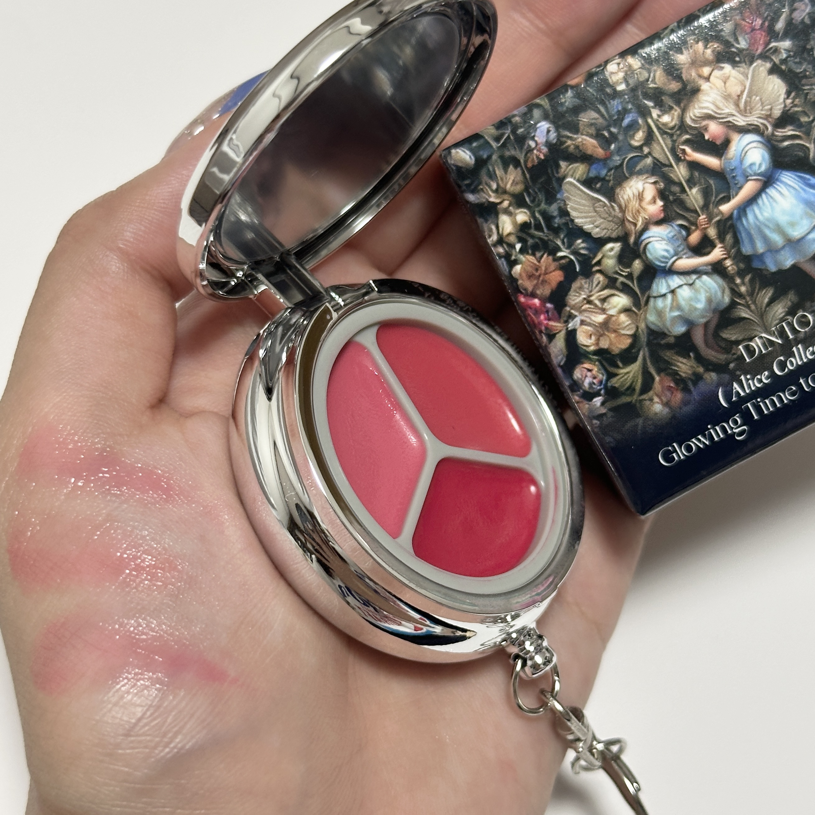 ブラーリングタイムトゥーキスアンドブラッシュ/Dinto/口紅を使ったクチコミ（2枚目）