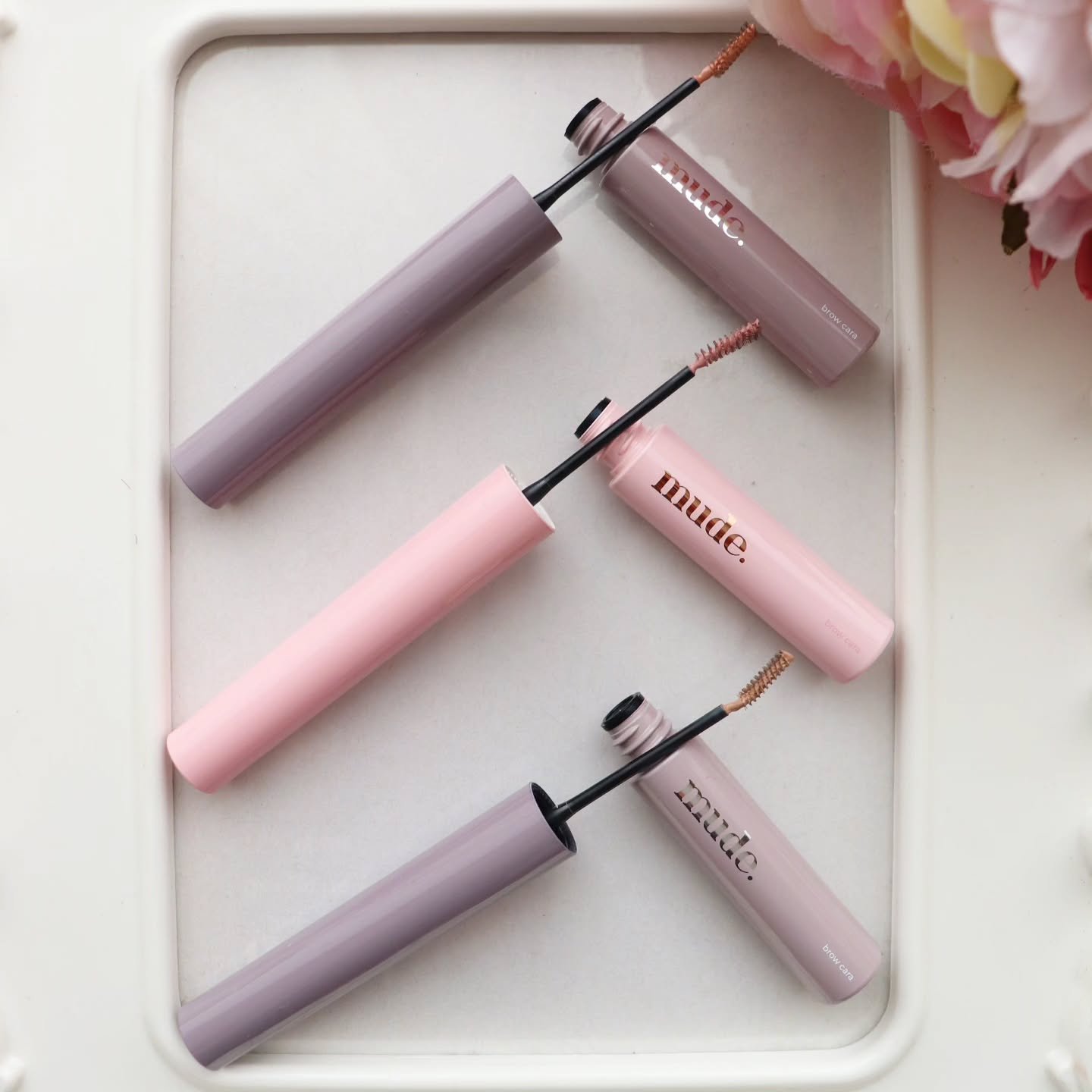 インスパイアスキニーブロウカラ/mude./眉マスカラを使ったクチコミ（2枚目）