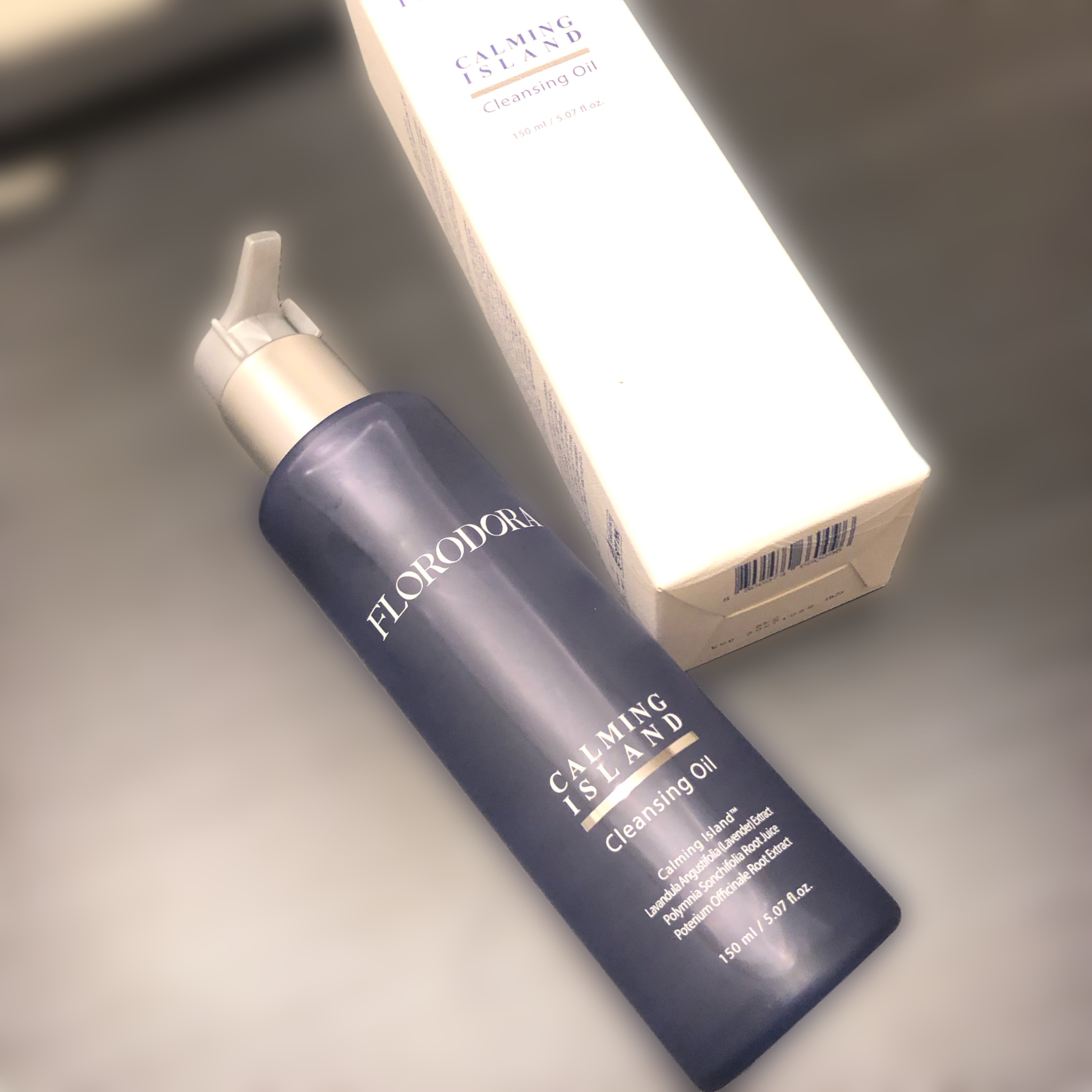 フローロドラ カーミングアイランドクレンジングオイル/Florodora/オイルクレンジングを使ったクチコミ（3枚目）