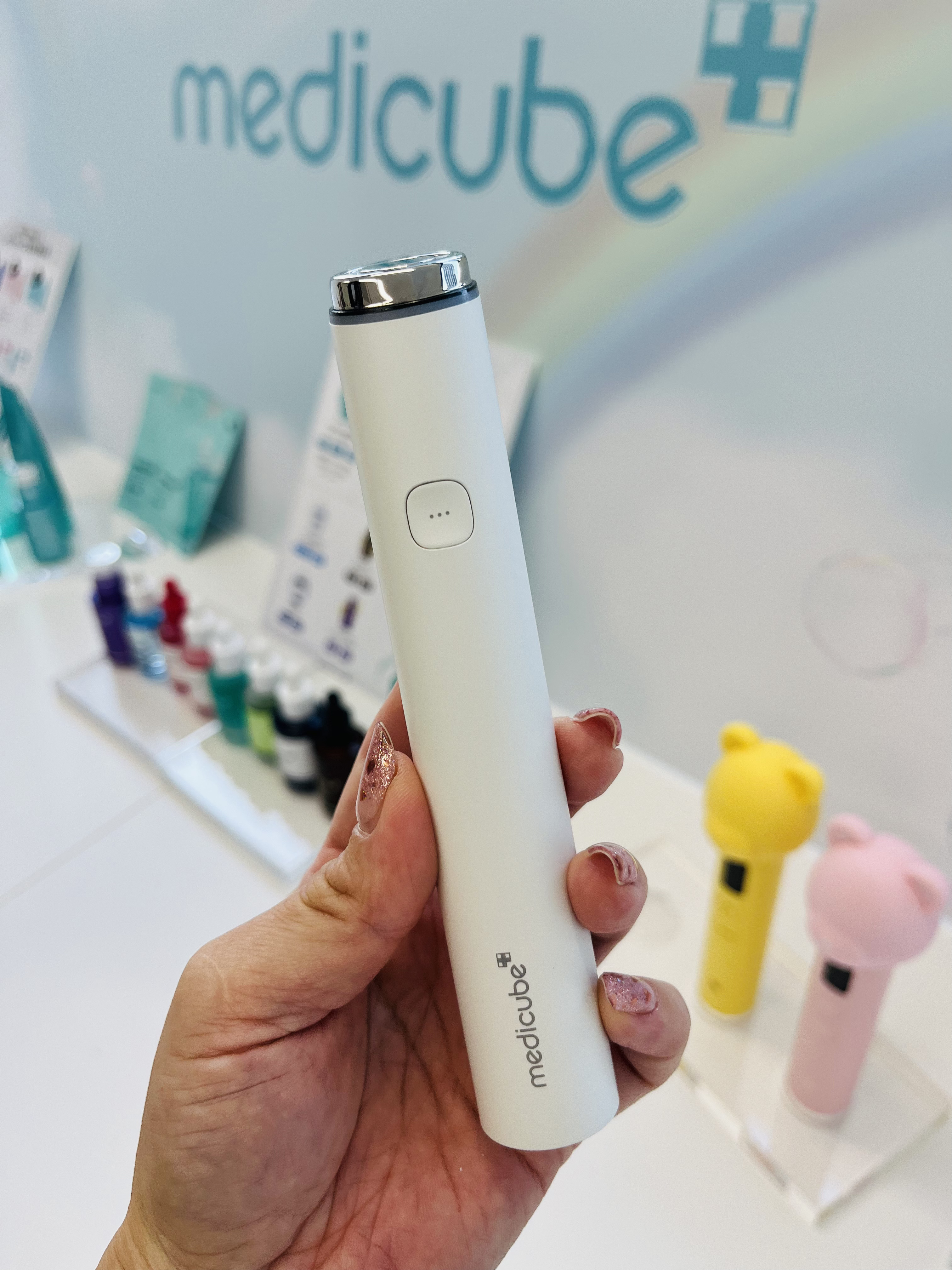 medicubeメディキューブ ブースタープロ PDRN美容液セット AGE-R ブースタープロ｜MEDICUBE他、1商品を使った口コミ - #PR