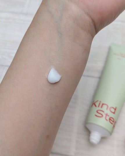 パントセラポアタイットンクリーム/KindStep/フェイスクリームを使ったクチコミ(2枚目)